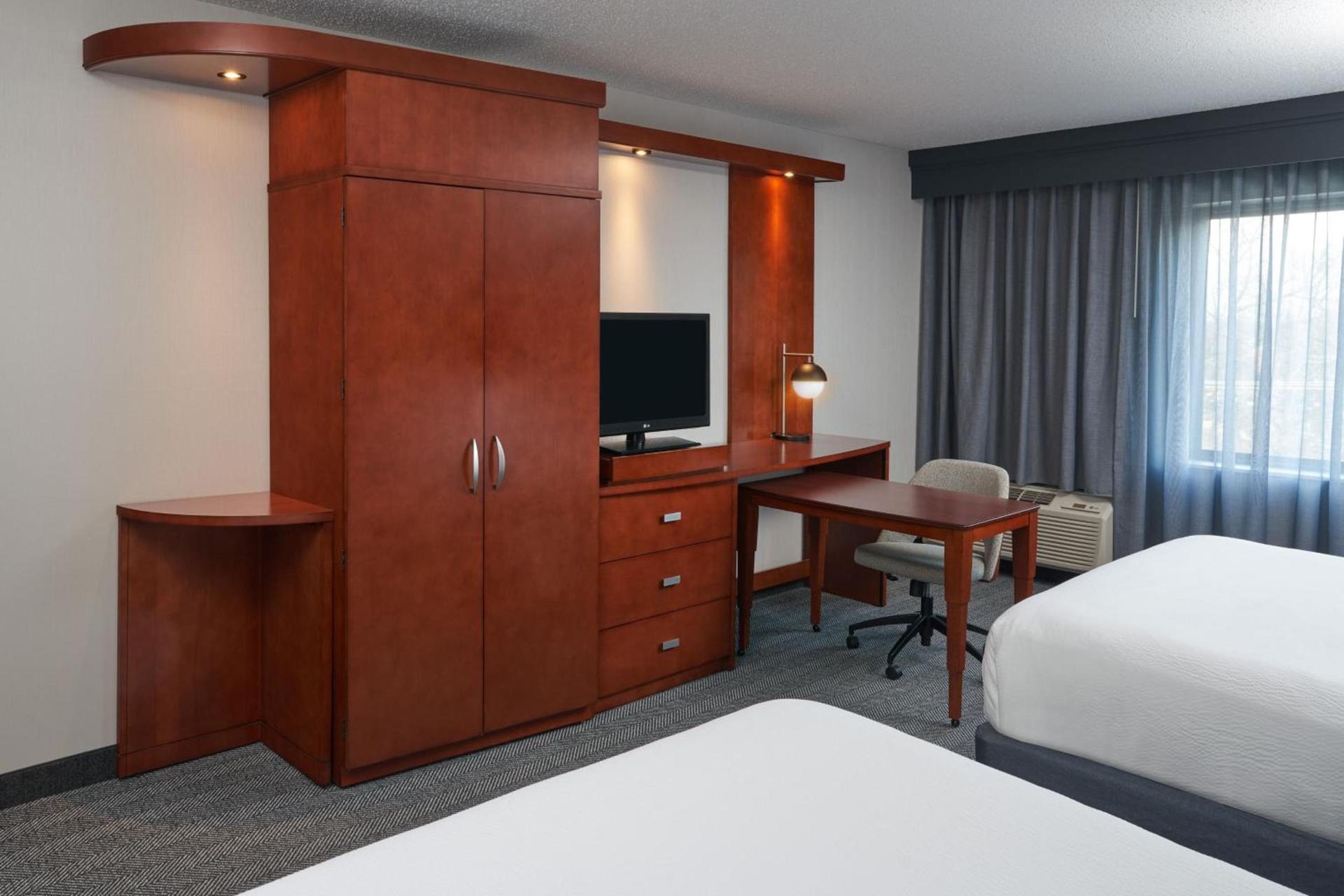 Courtyard by Marriott Glassboro Rowan University photo 12