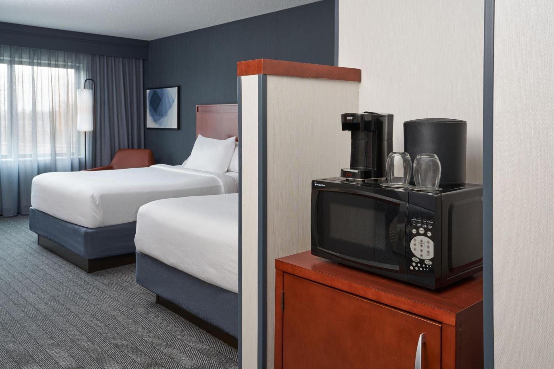 Courtyard by Marriott Glassboro Rowan University photo 13
