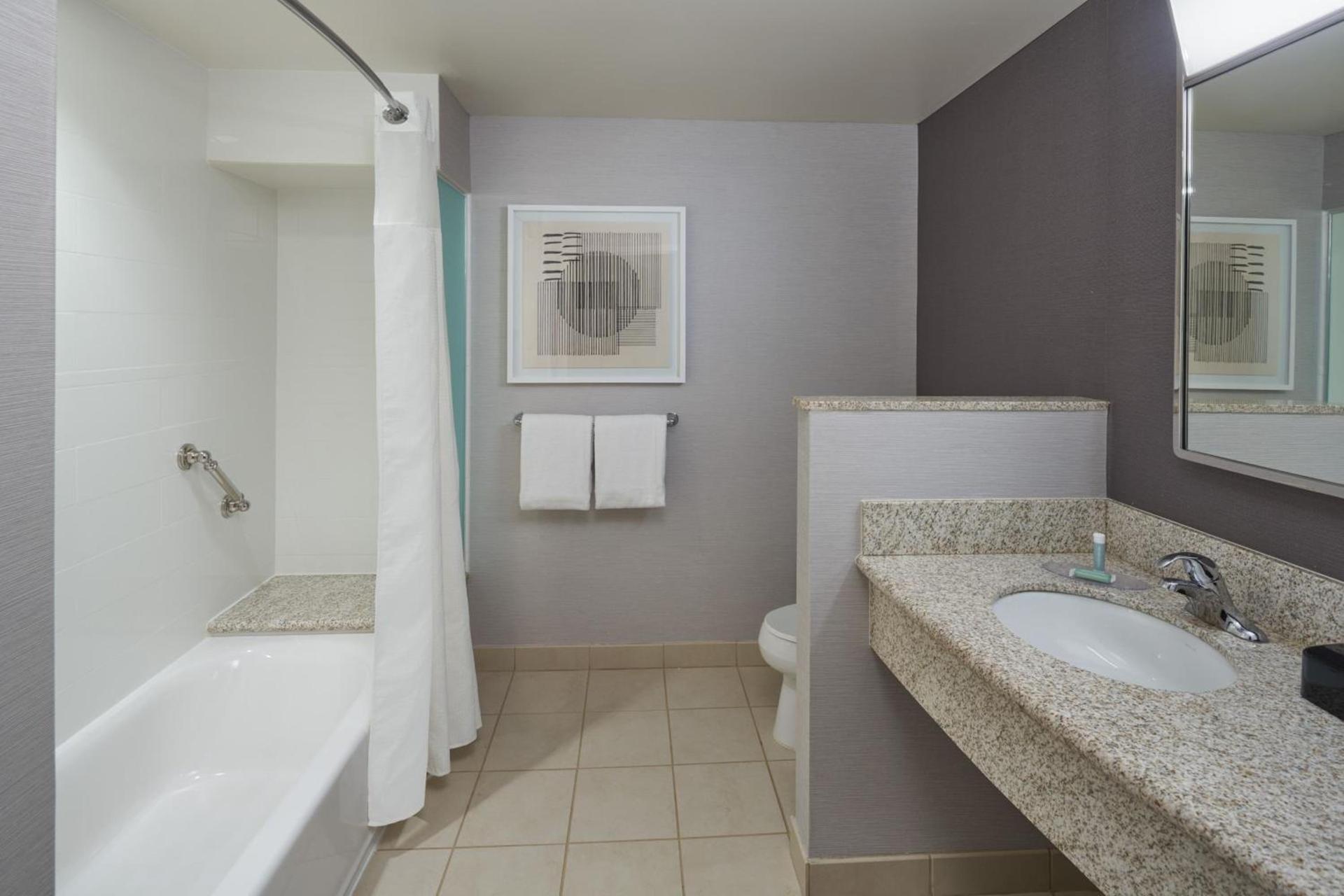 Courtyard by Marriott Glassboro Rowan University photo 19