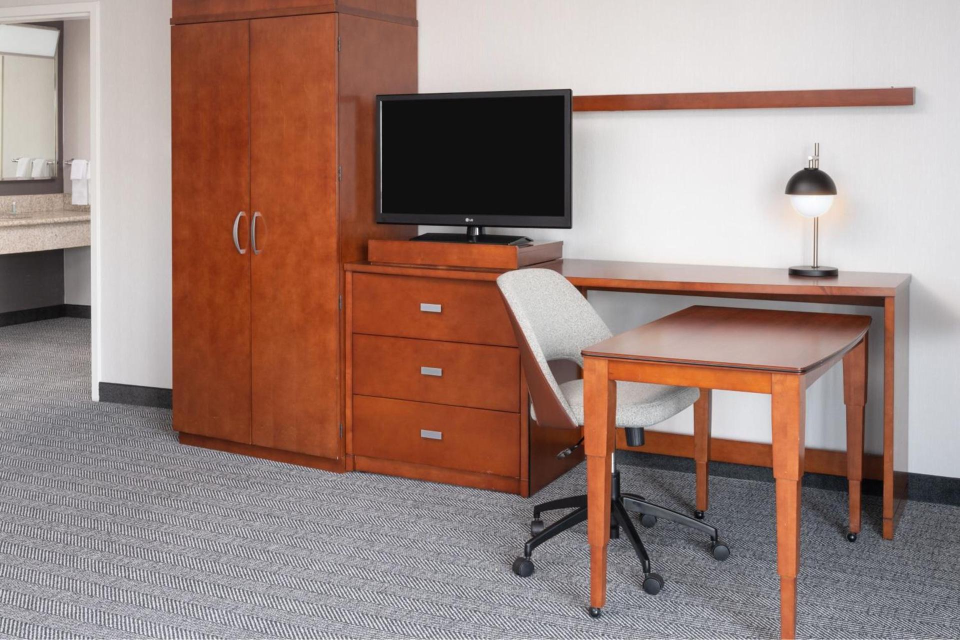 Courtyard by Marriott Glassboro Rowan University photo 26
