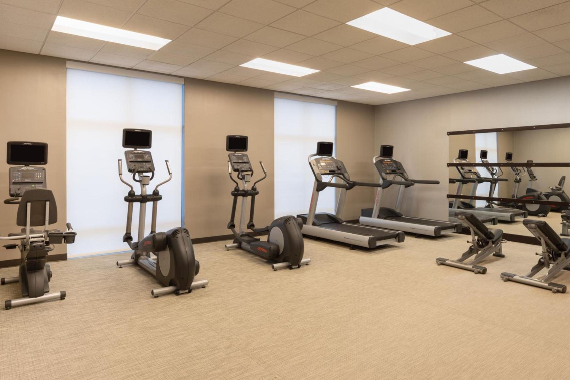 Courtyard by Marriott Glassboro Rowan University photo 47