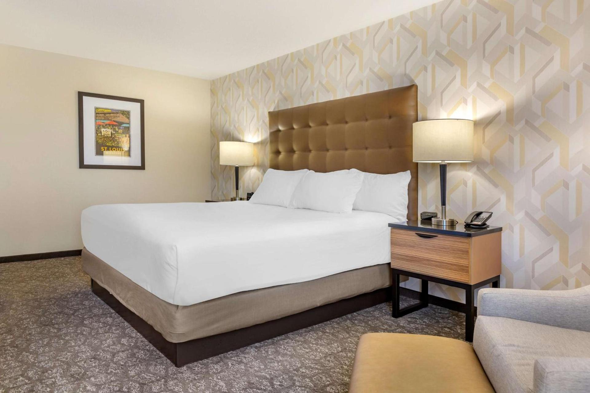 Drury Inn & Suites St. Louis-Southwest photo 25