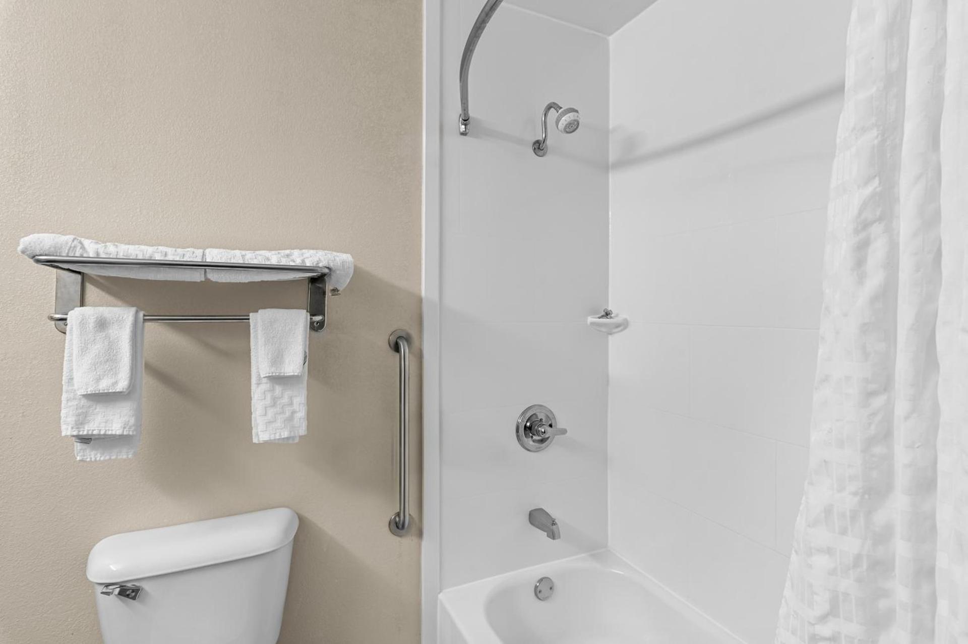 Best Western Presidential Hotel & Suites photo 18