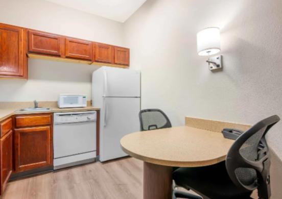 Extended Stay America Suites - Indianapolis - Airport - W Southern Ave photo 75