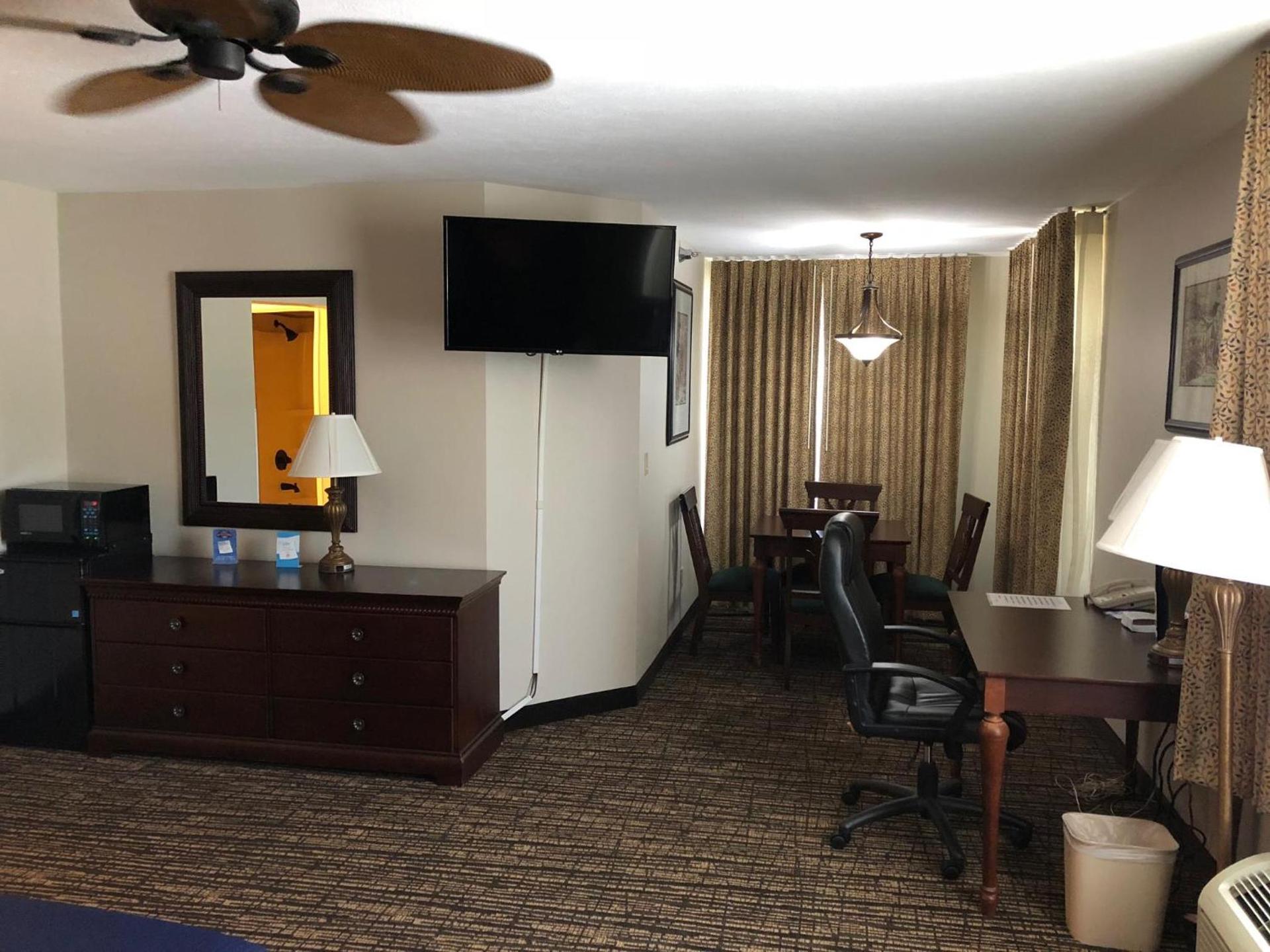 Baymont by Wyndham Washington photo 45