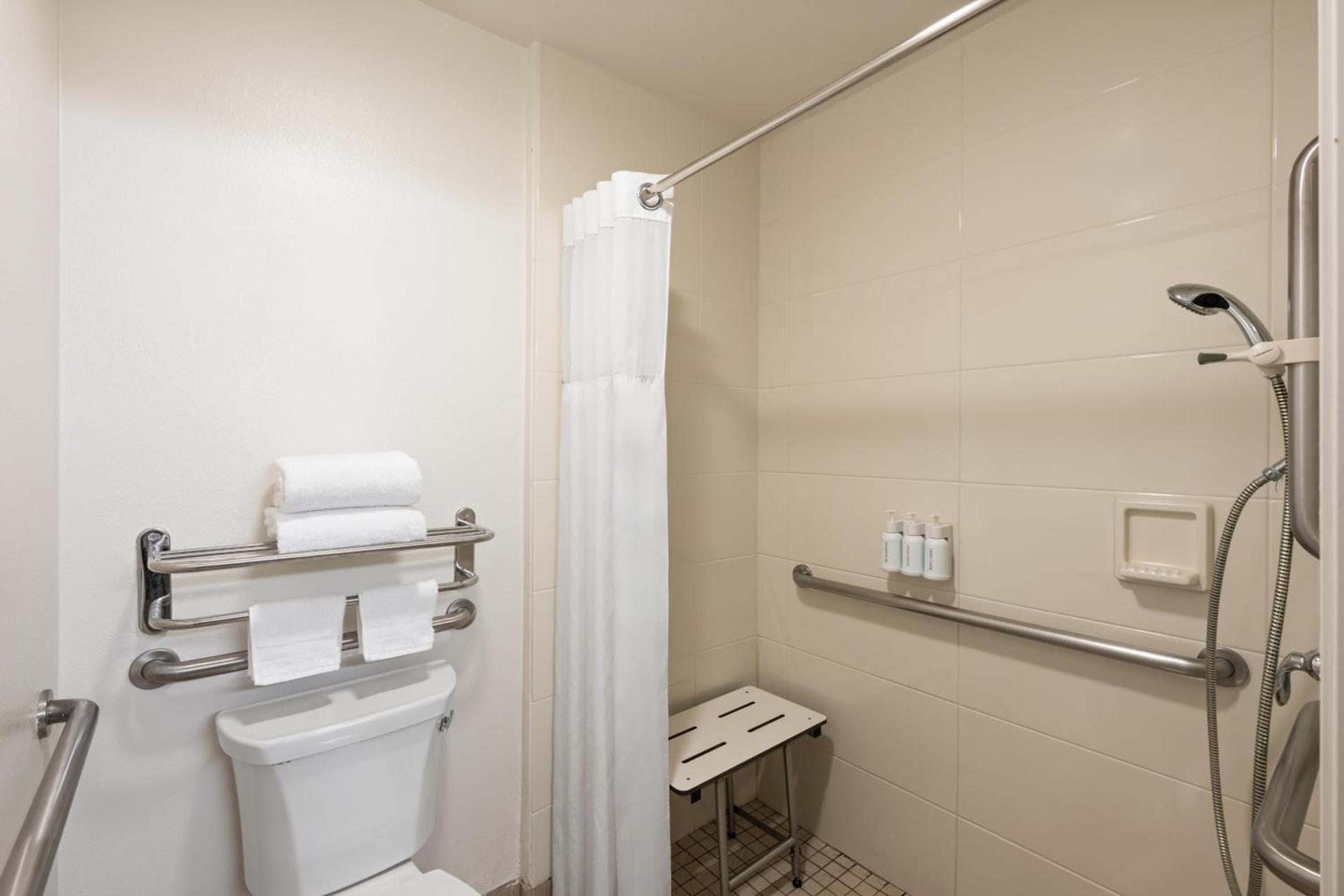 Solara Inn and Suites photo 20