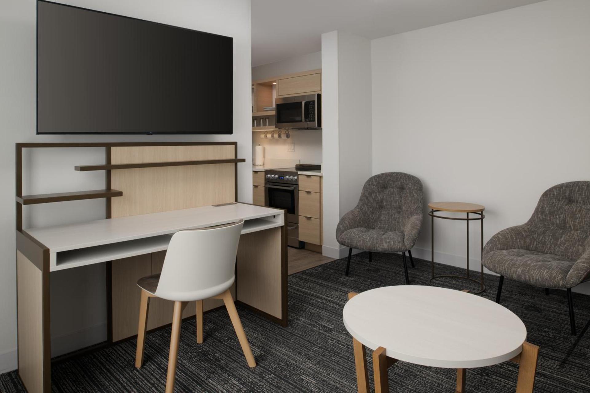 TownePlace Suites by Marriott Eugene photo 14