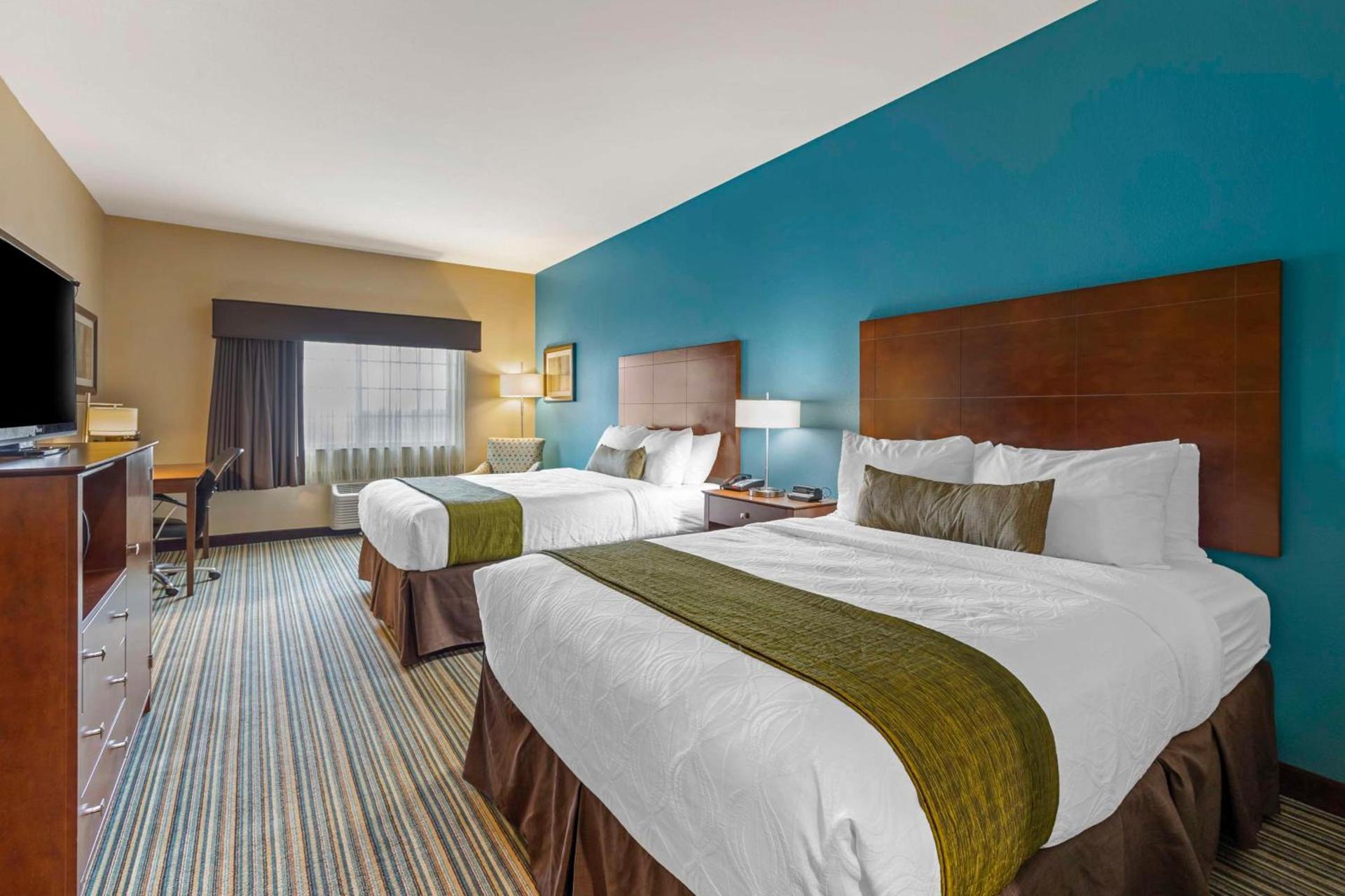 Best Western Plus Patterson Park Inn photo 4