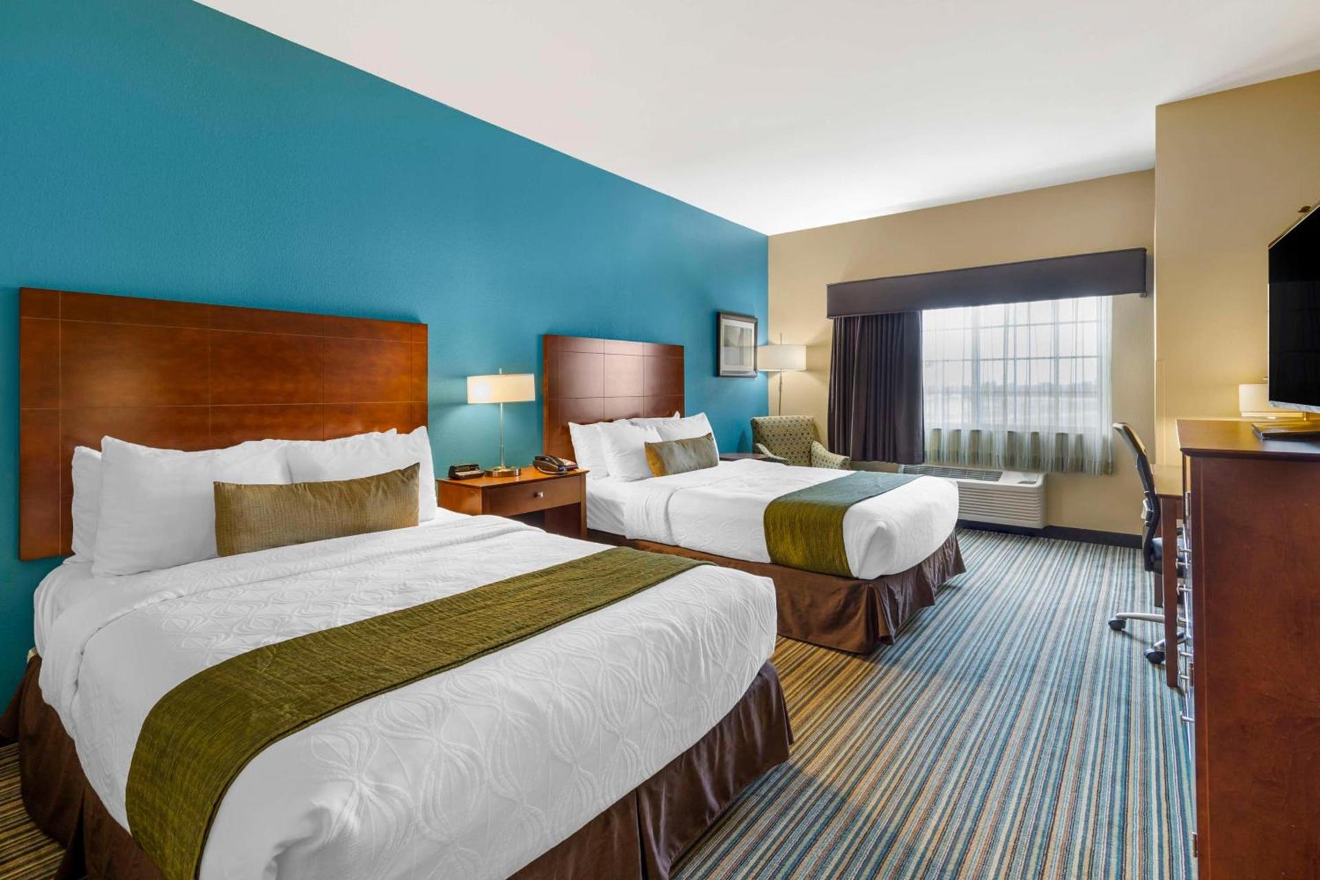 Best Western Plus Patterson Park Inn photo 20