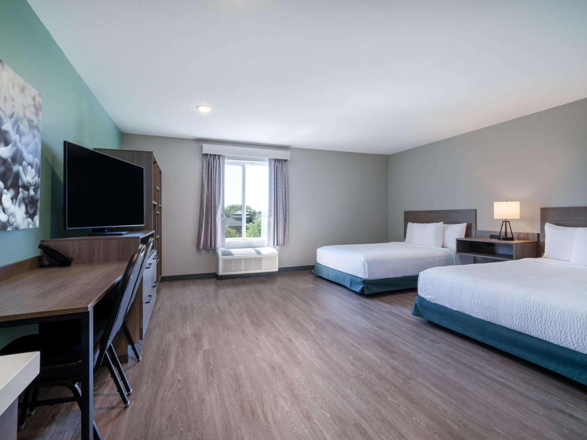ECHO Suites Extended Stay by Wyndham Madison photo 15