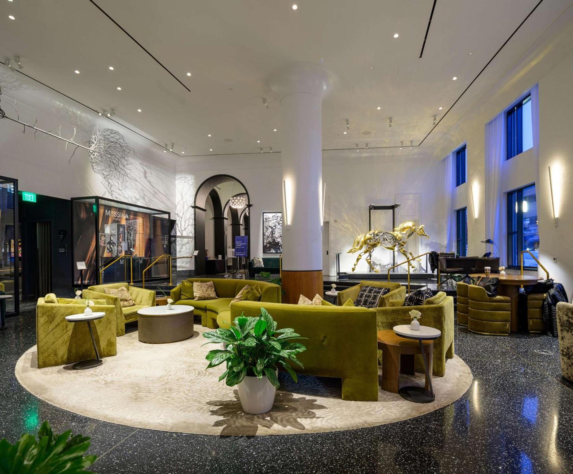 Daxton Hotel Birmingham, Curio Collection by Hilton photo 2