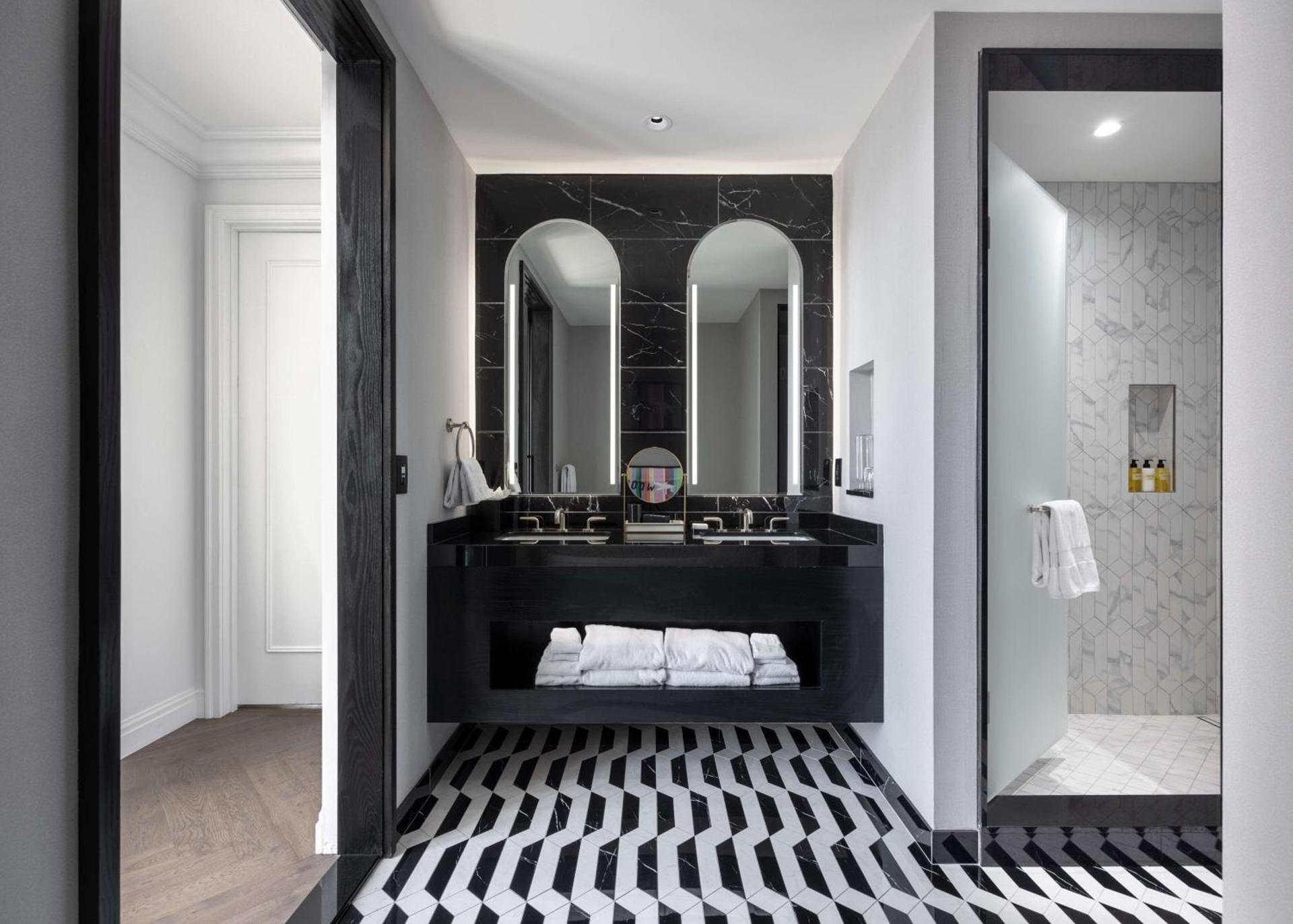 Daxton Hotel Birmingham, Curio Collection by Hilton photo 3