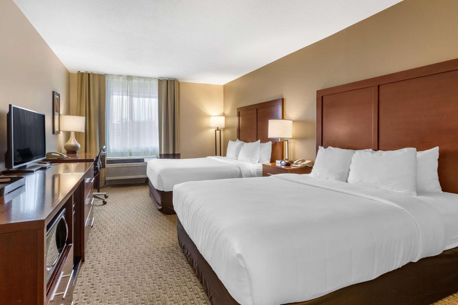 Wingate by Wyndham Los Alamos photo 8