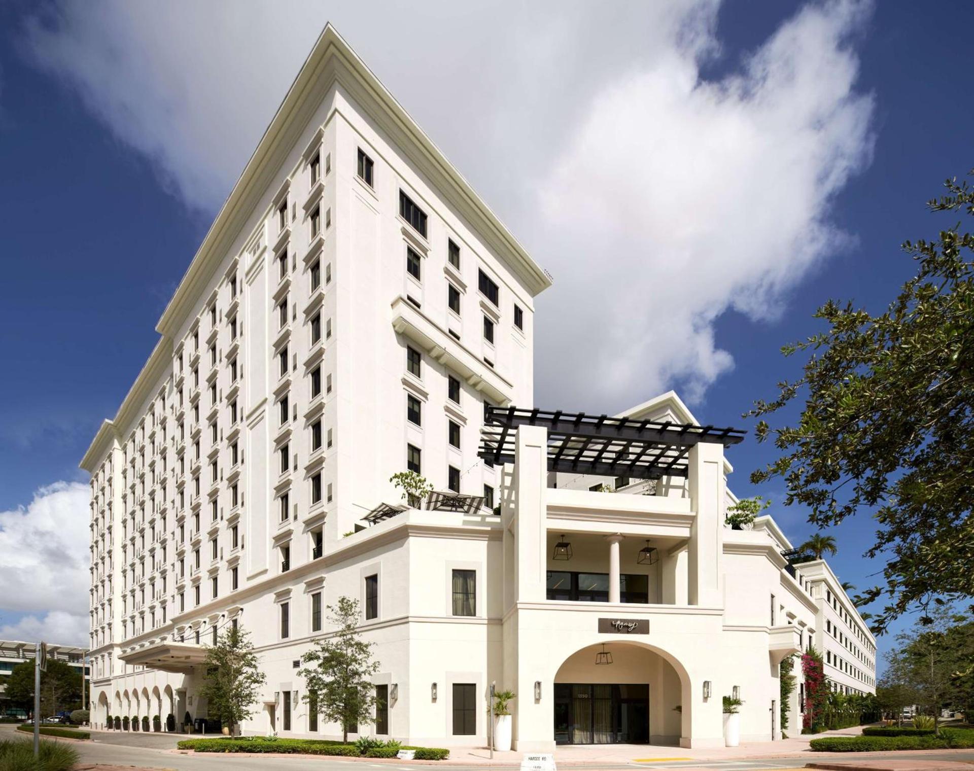 THesis Hotel Miami Coral Gables, Curio Collection by Hilton photo 1