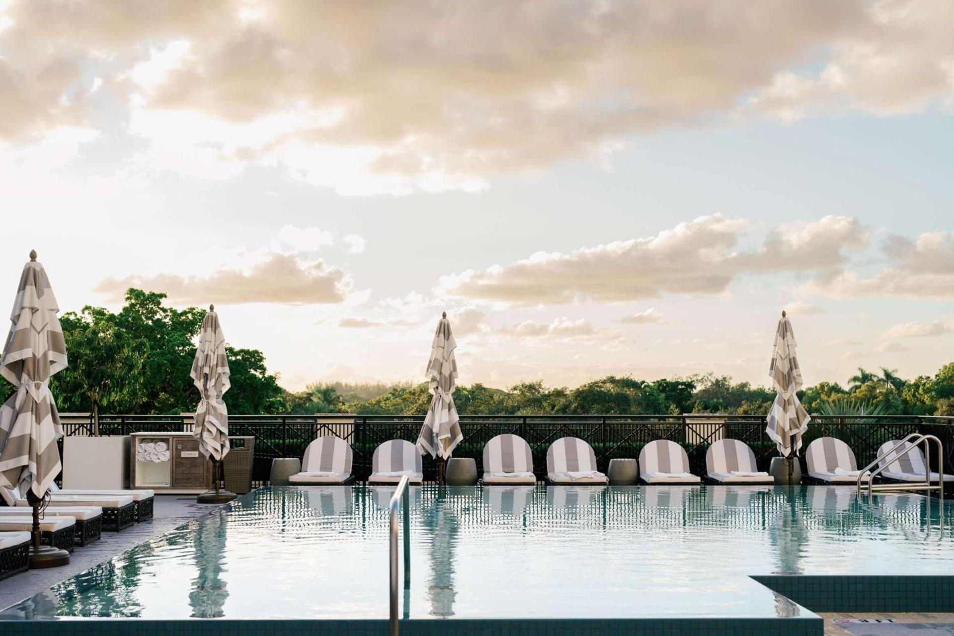 THesis Hotel Miami Coral Gables, Curio Collection by Hilton photo 4