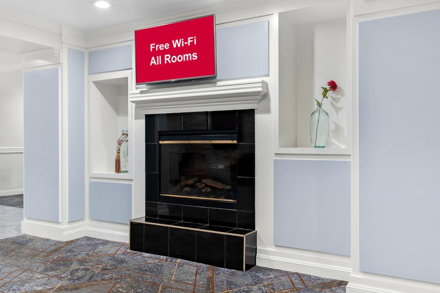 Red Roof Inn Auburn Hills photo 15