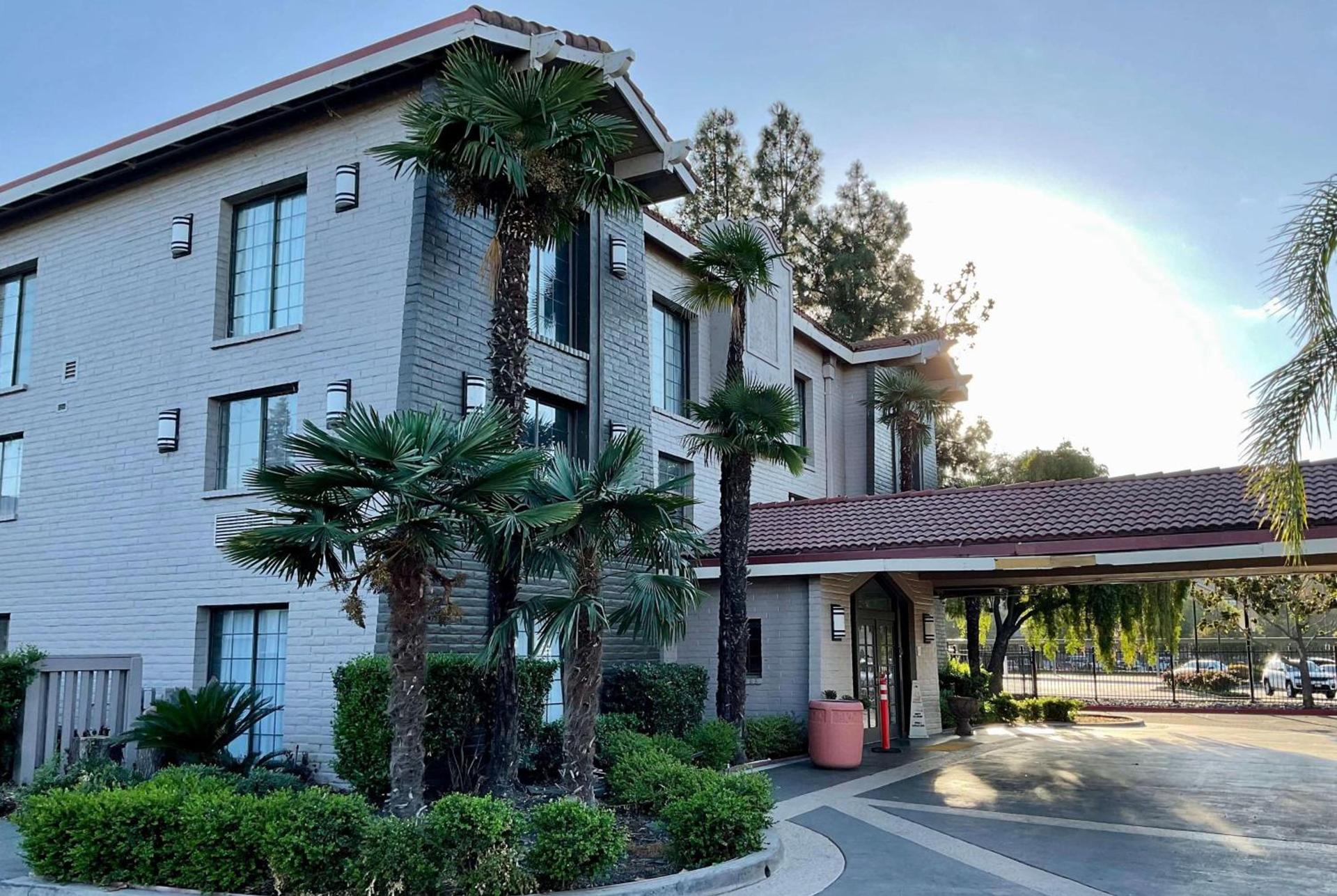 La Quinta Inn by Wyndham Stockton photo 5