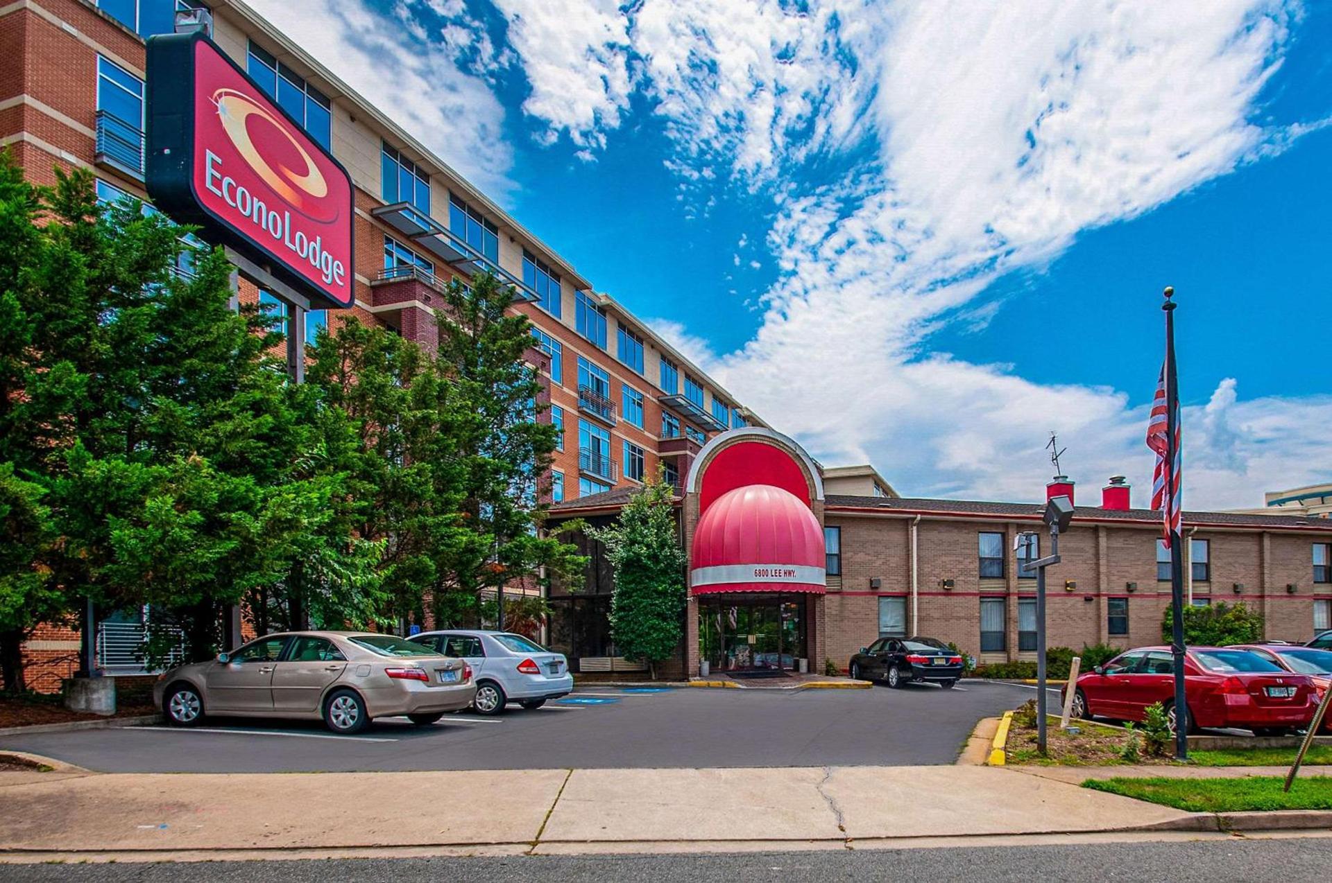 Econo Lodge Metro photo 1