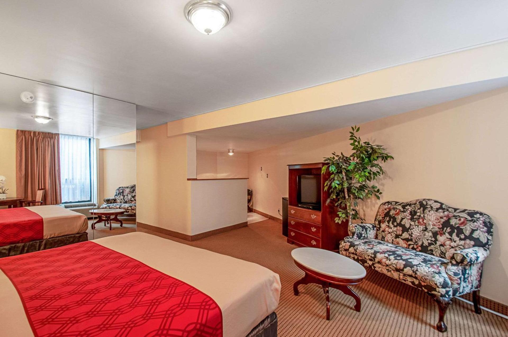 Econo Lodge Metro photo 21