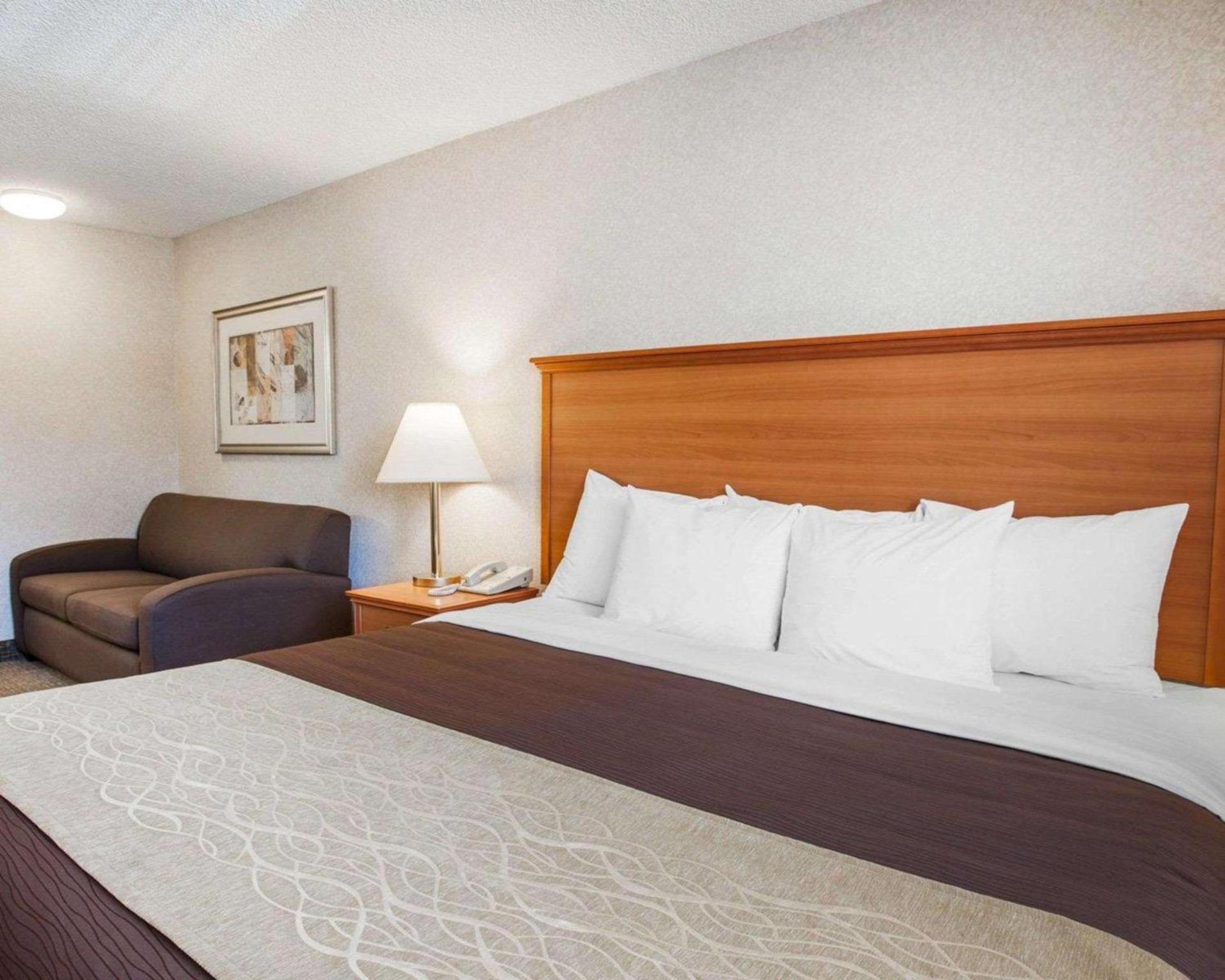 Quality Inn Kirkland photo 15