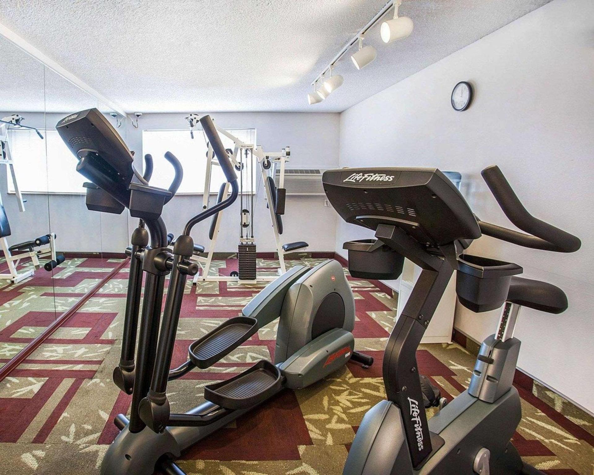 Quality Inn Kirkland photo 35