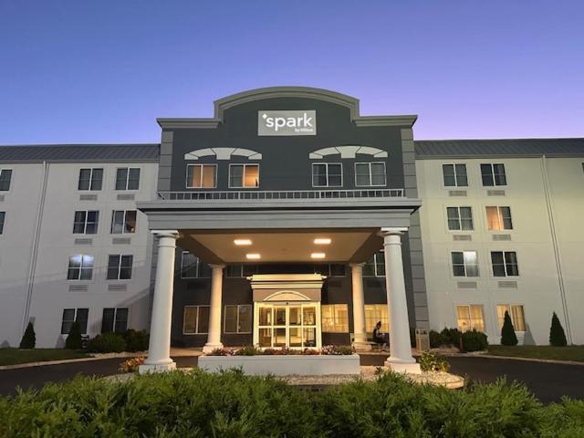 Spark by Hilton Walker Grand Rapids North photo 1