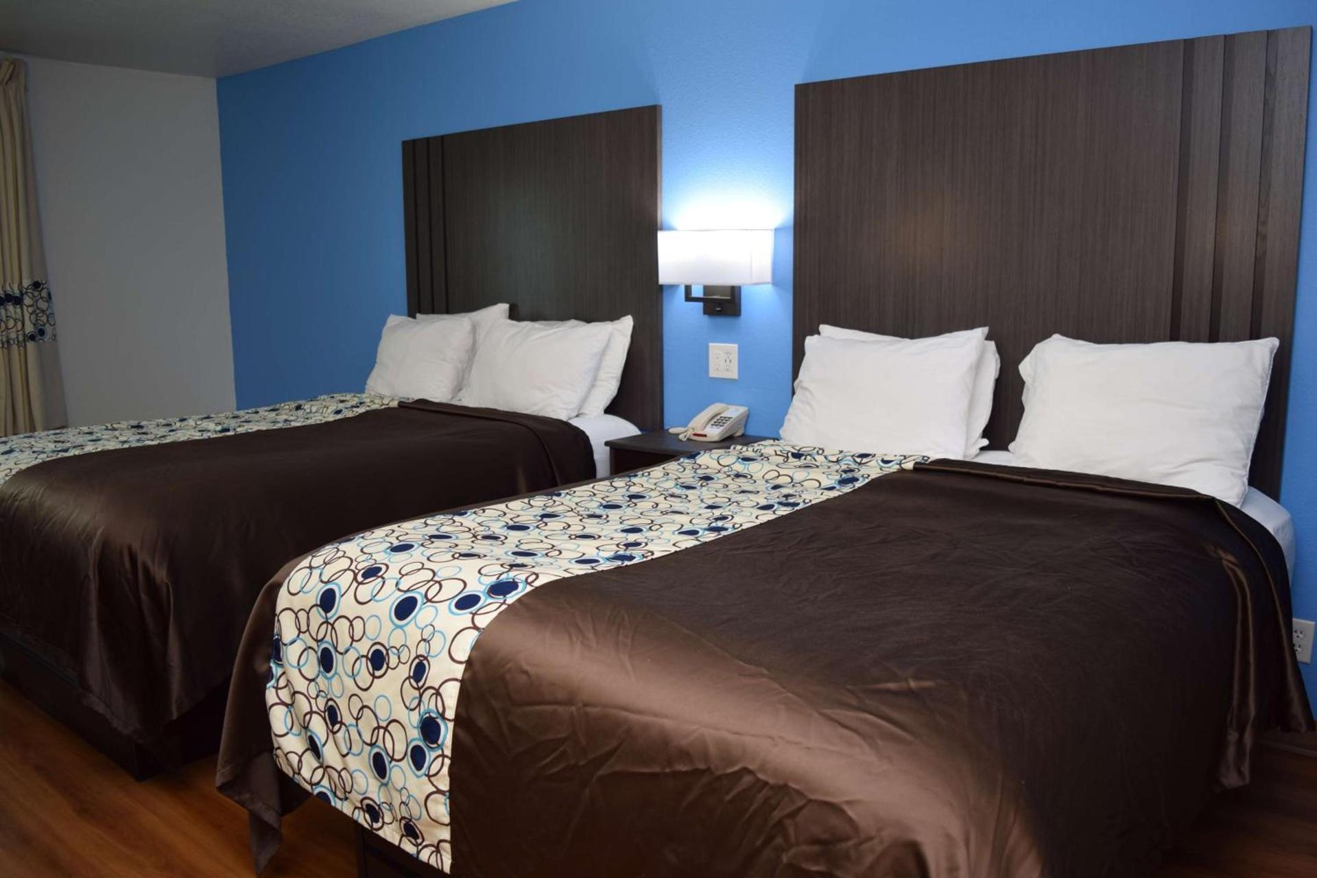 SureStay Plus Hotel by Best Western Niagara Falls East photo 12