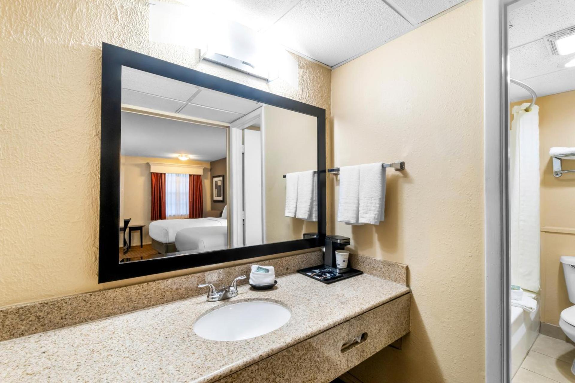 Best Western Markita Inn photo 19