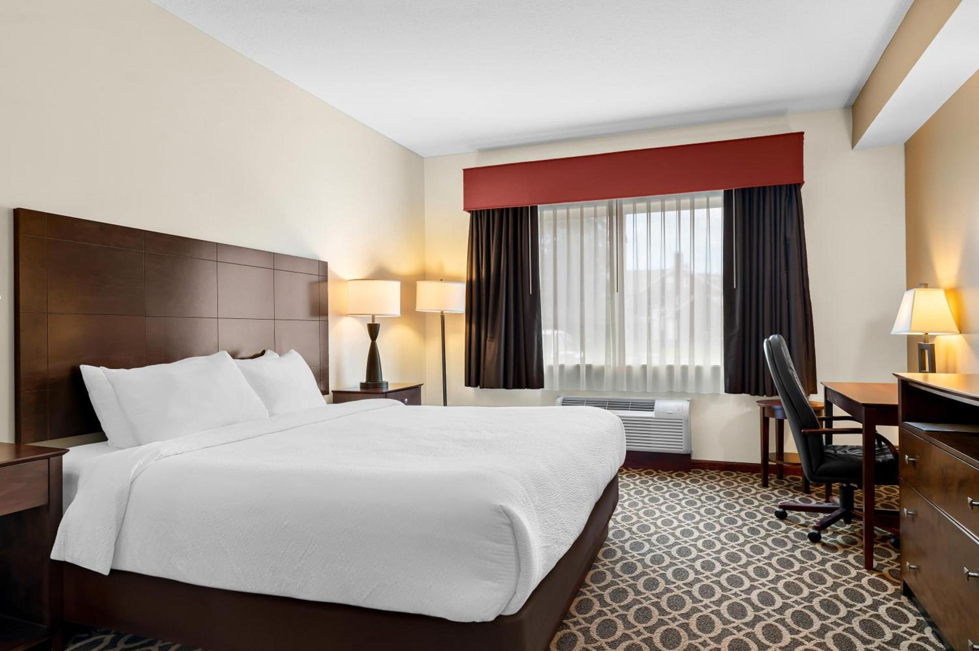 Best Western Paradise Inn photo 27