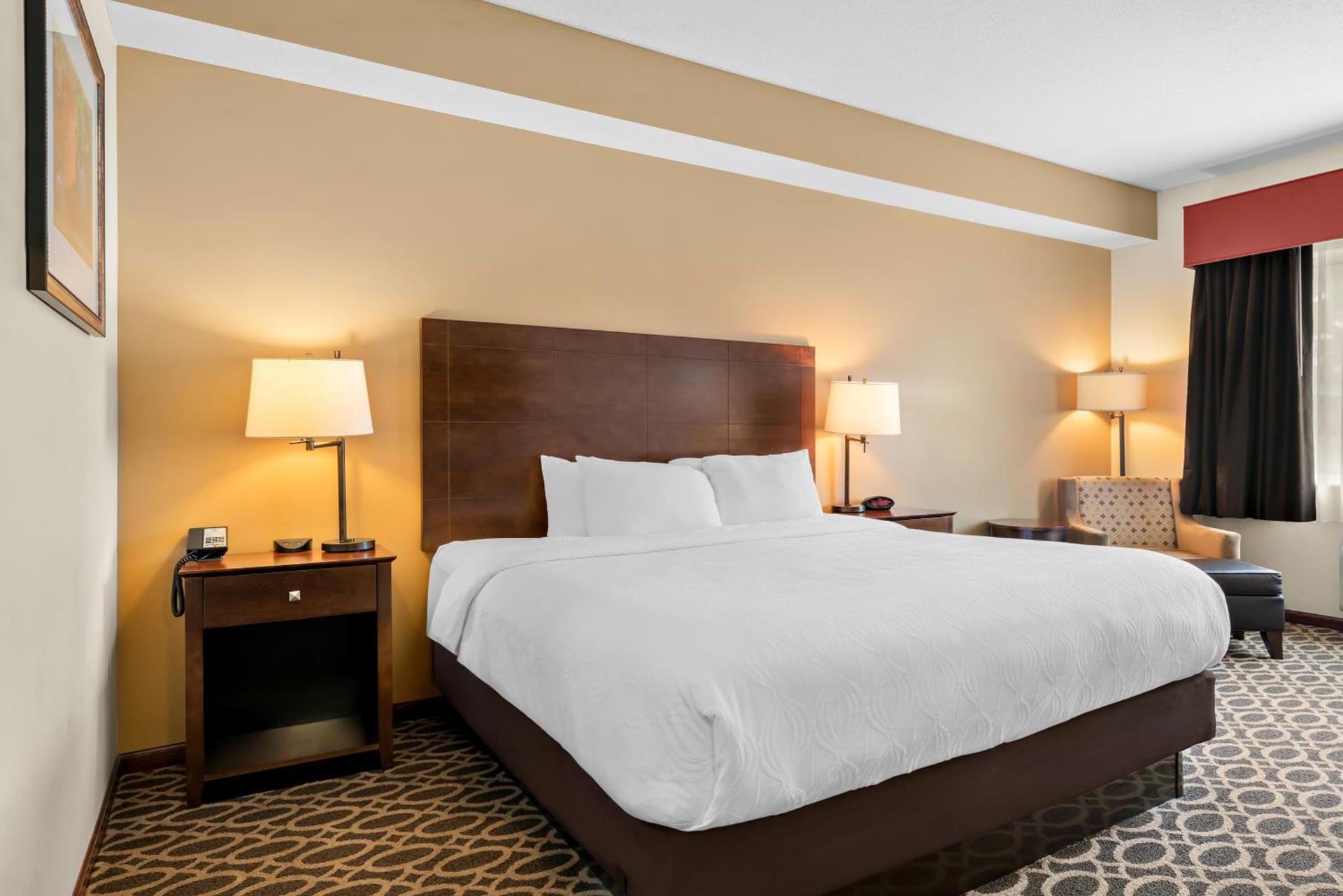 Best Western Paradise Inn photo 32