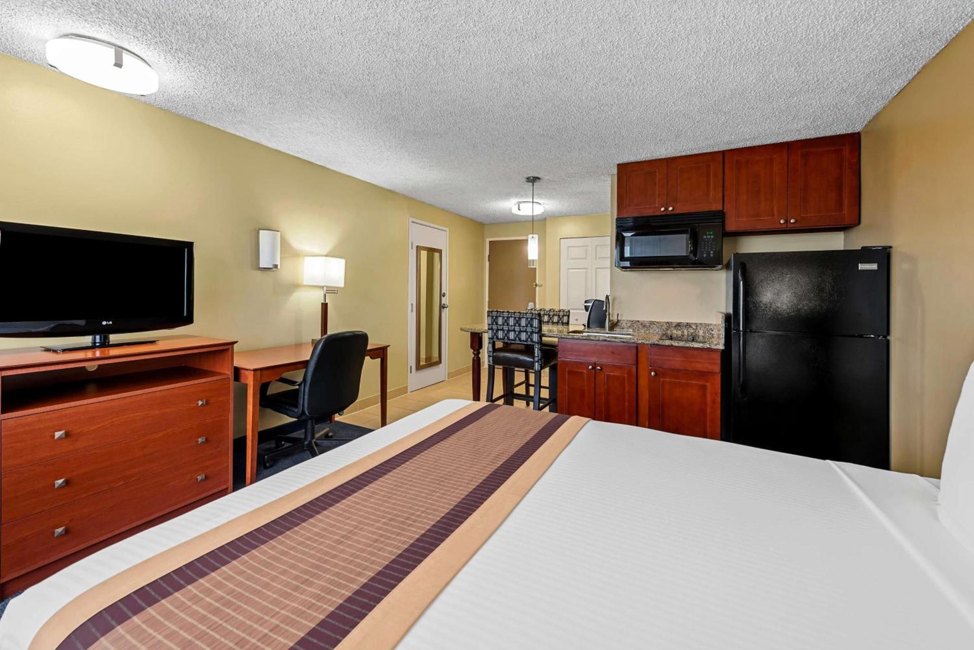 Best Western Cascadia Inn photo 9