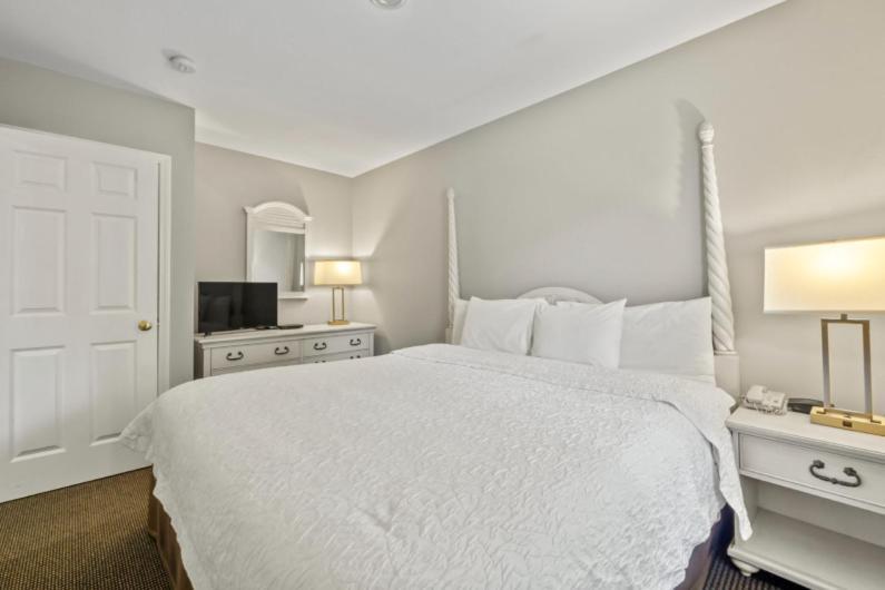 Sea Rose Suites photo 6