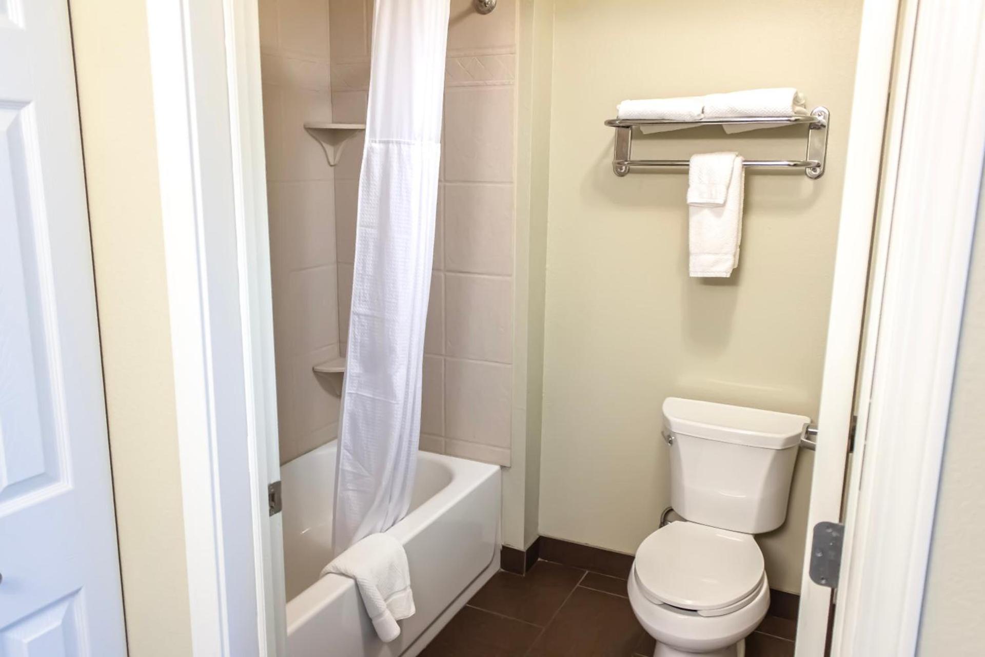 Staybridge Suites Minot by IHG photo 7