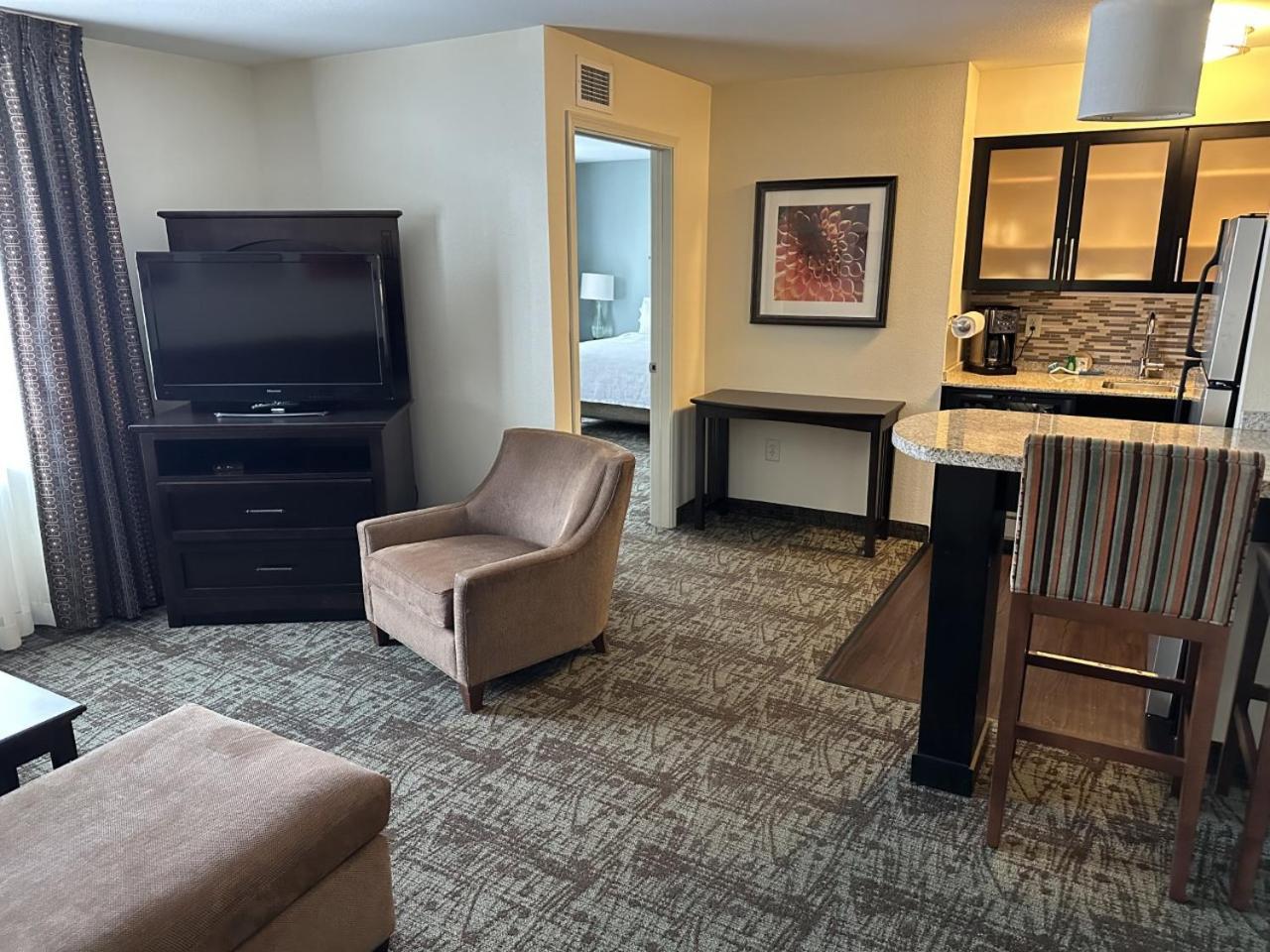 Staybridge Suites Minot by IHG photo 15