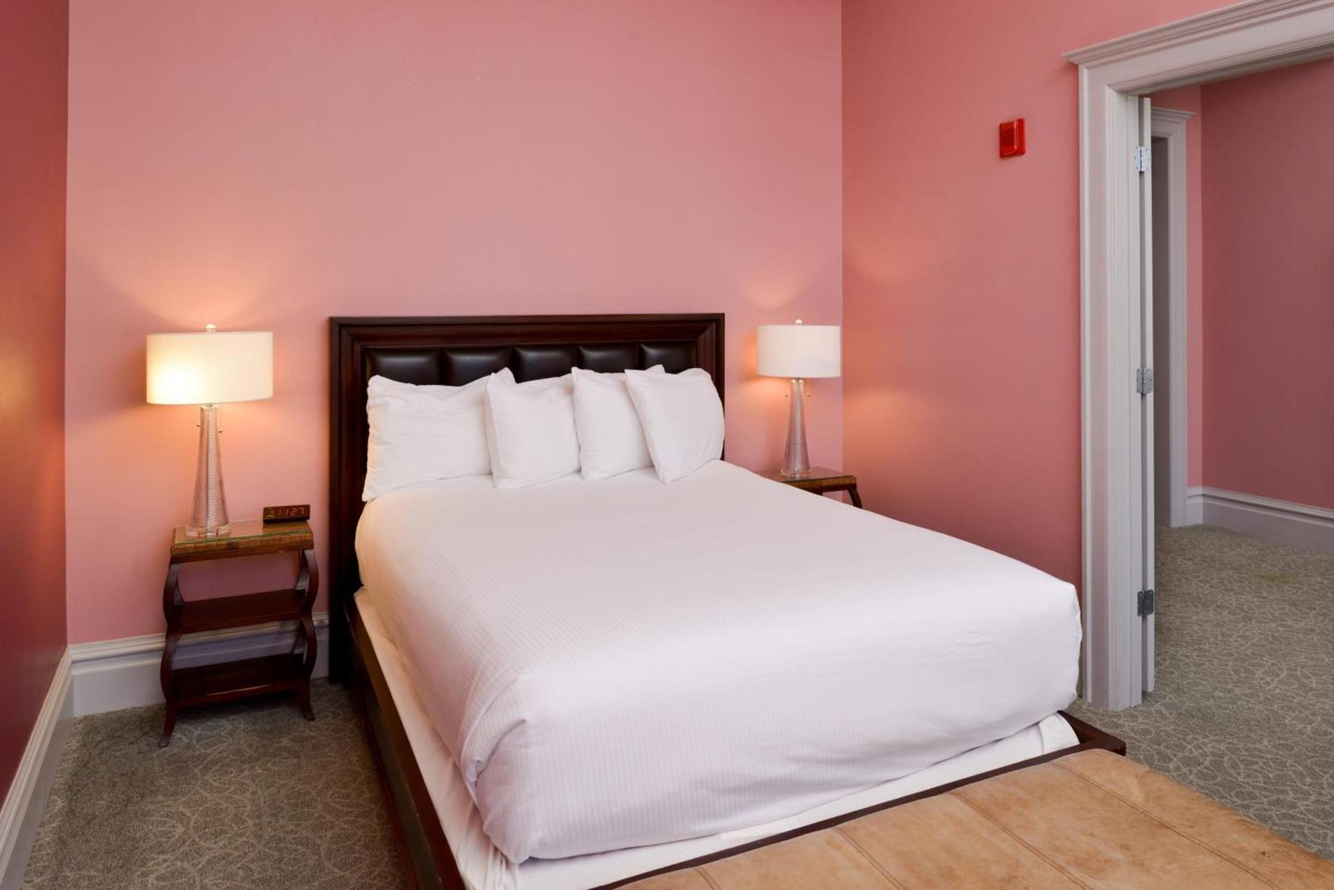 Montvale Hotel photo 4
