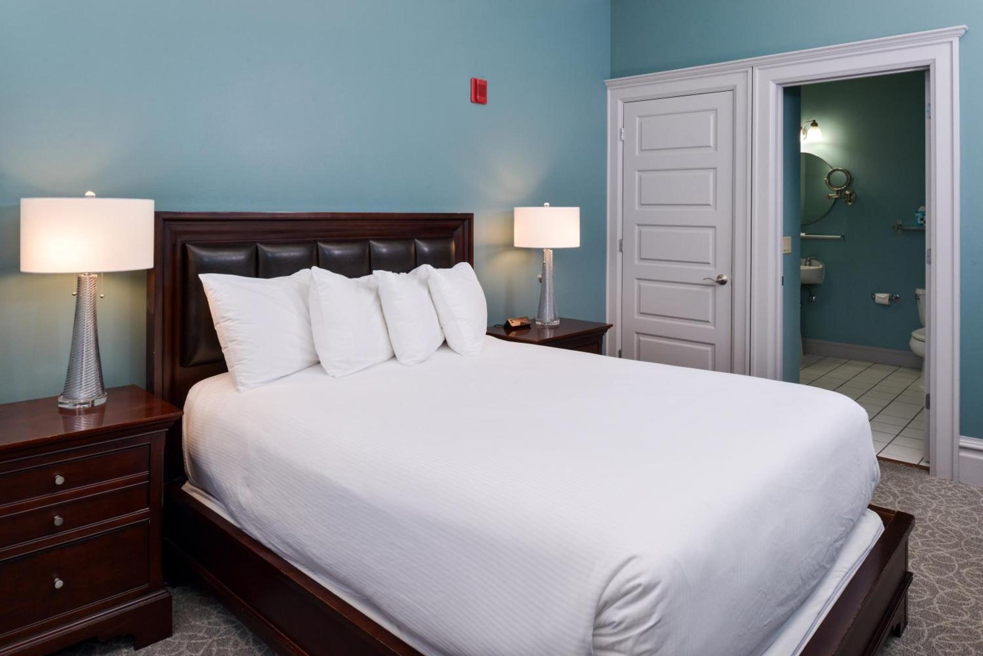 Montvale Hotel photo 80