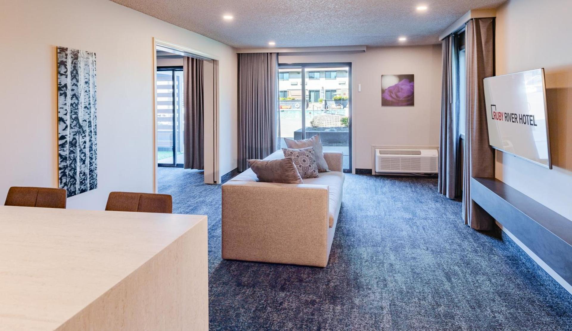 Ruby River Hotel photo 49