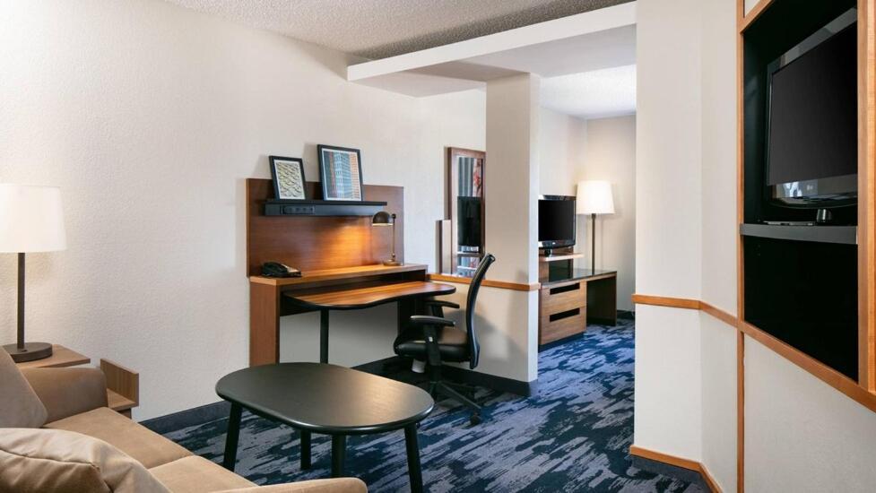 Fairfield Inn & Suites by Marriott Tulsa Central photo 3