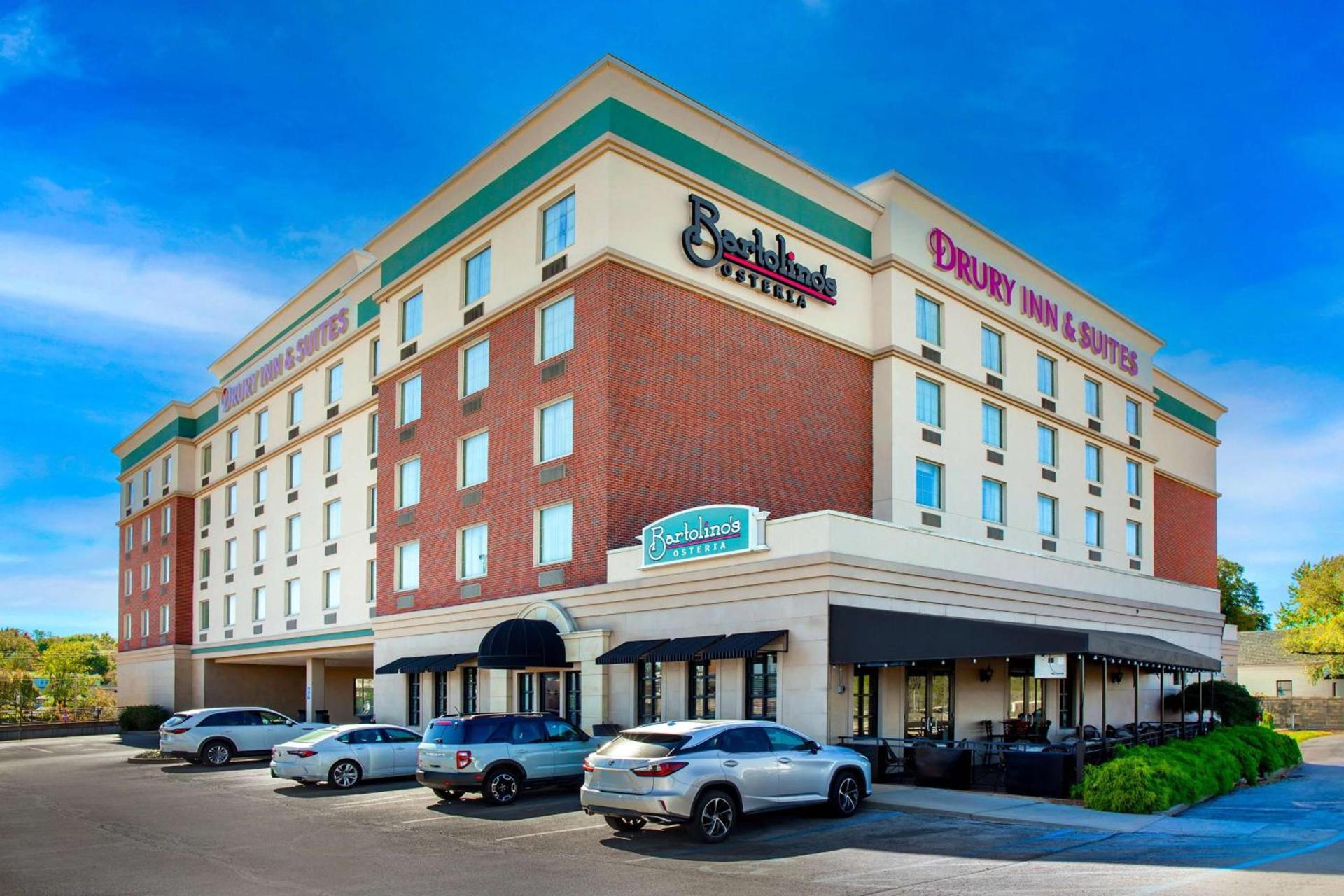 Drury Inn & Suites St. Louis Forest Park photo 1