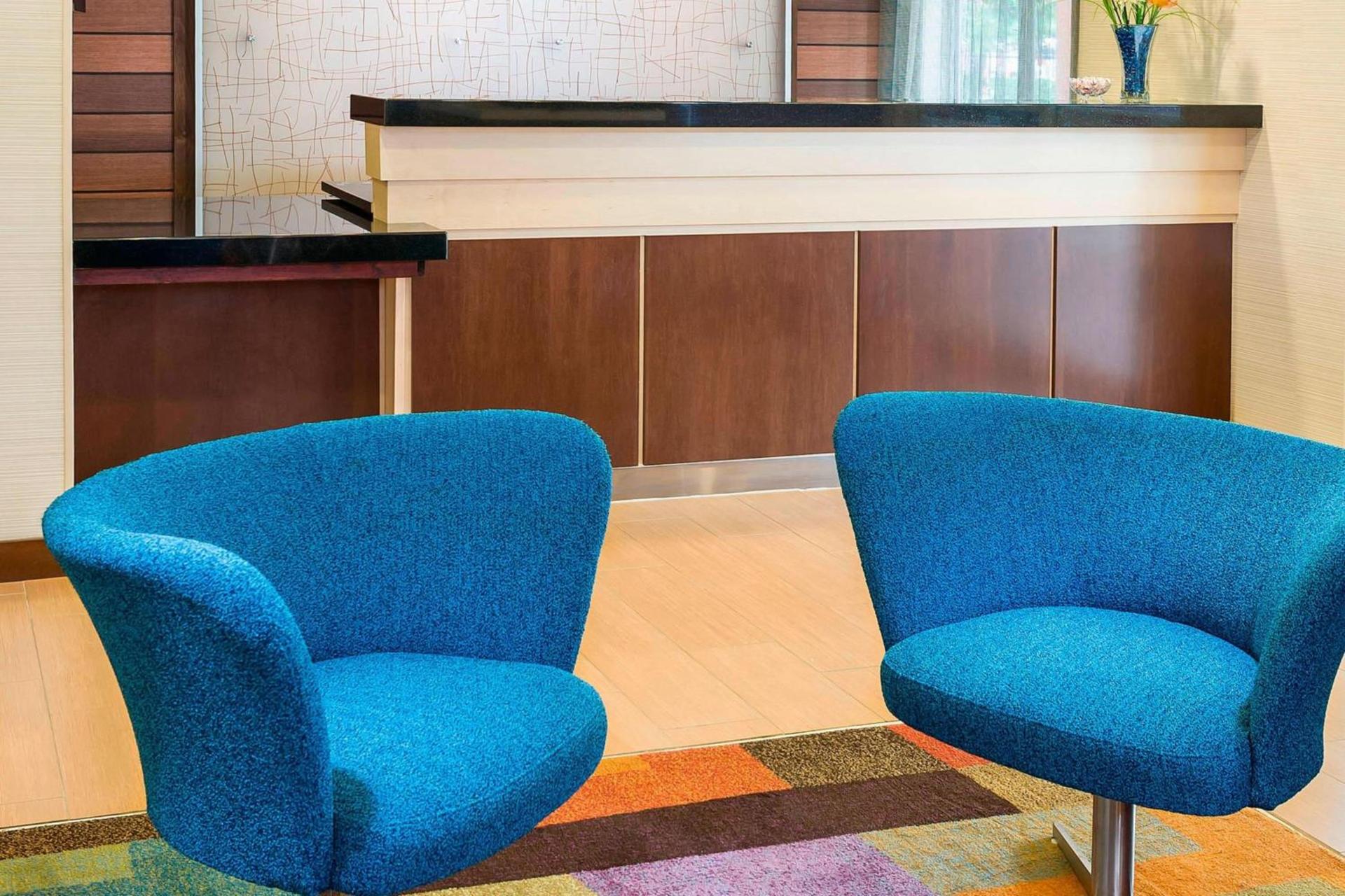 Fairfield Inn & Suites Dallas Park Central photo 4