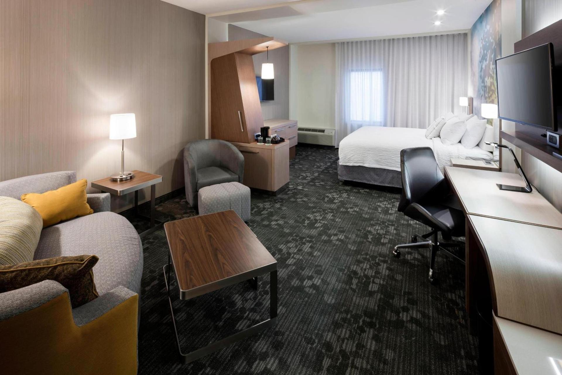 Courtyard by Marriott Houston North/Shenandoah photo 38