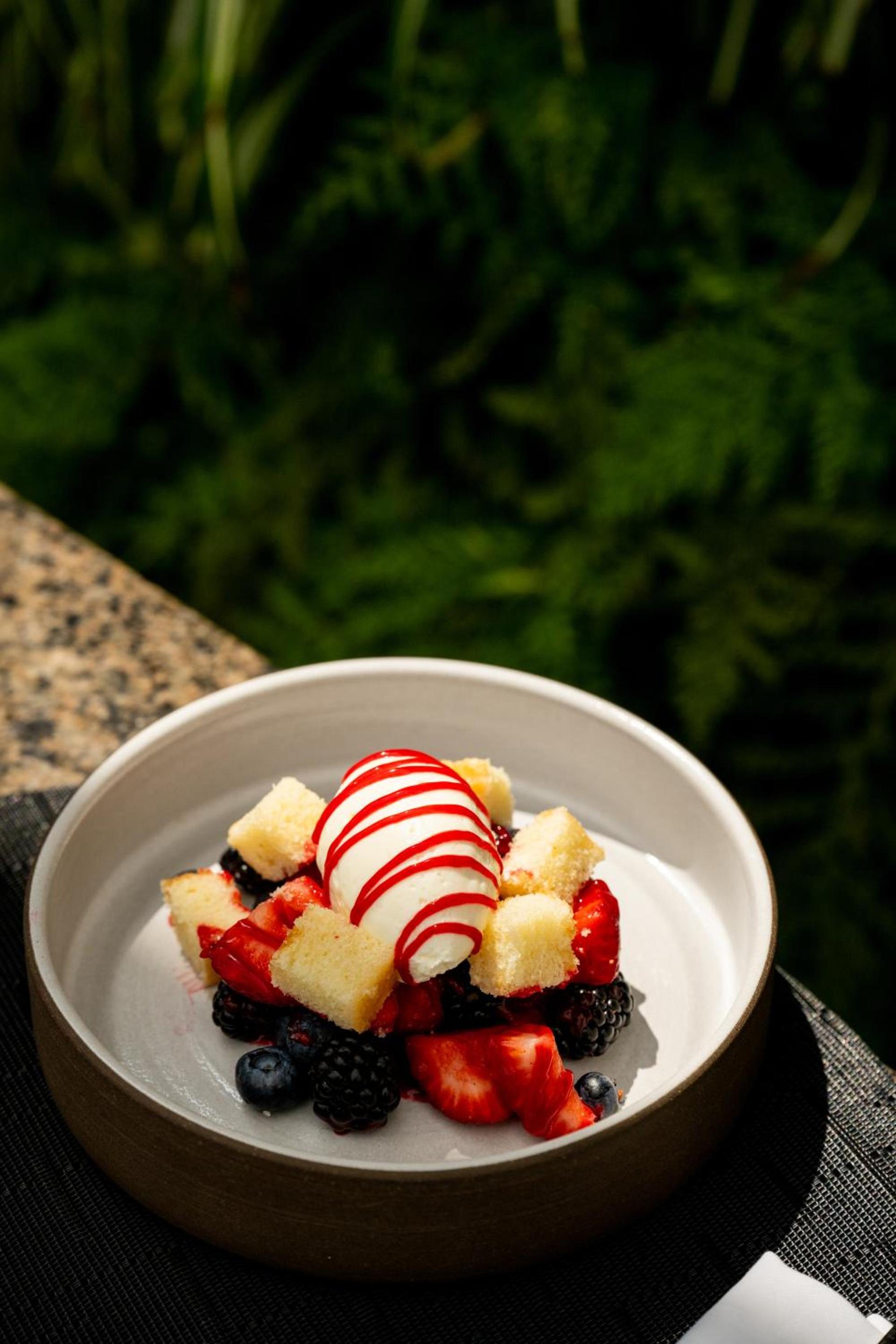 Waldorf Astoria Beverly Hills photo 2