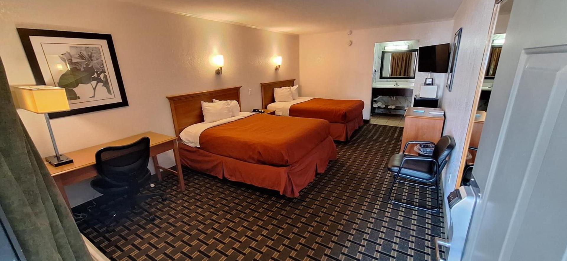 Tennessee Mountain Lodge photo 31