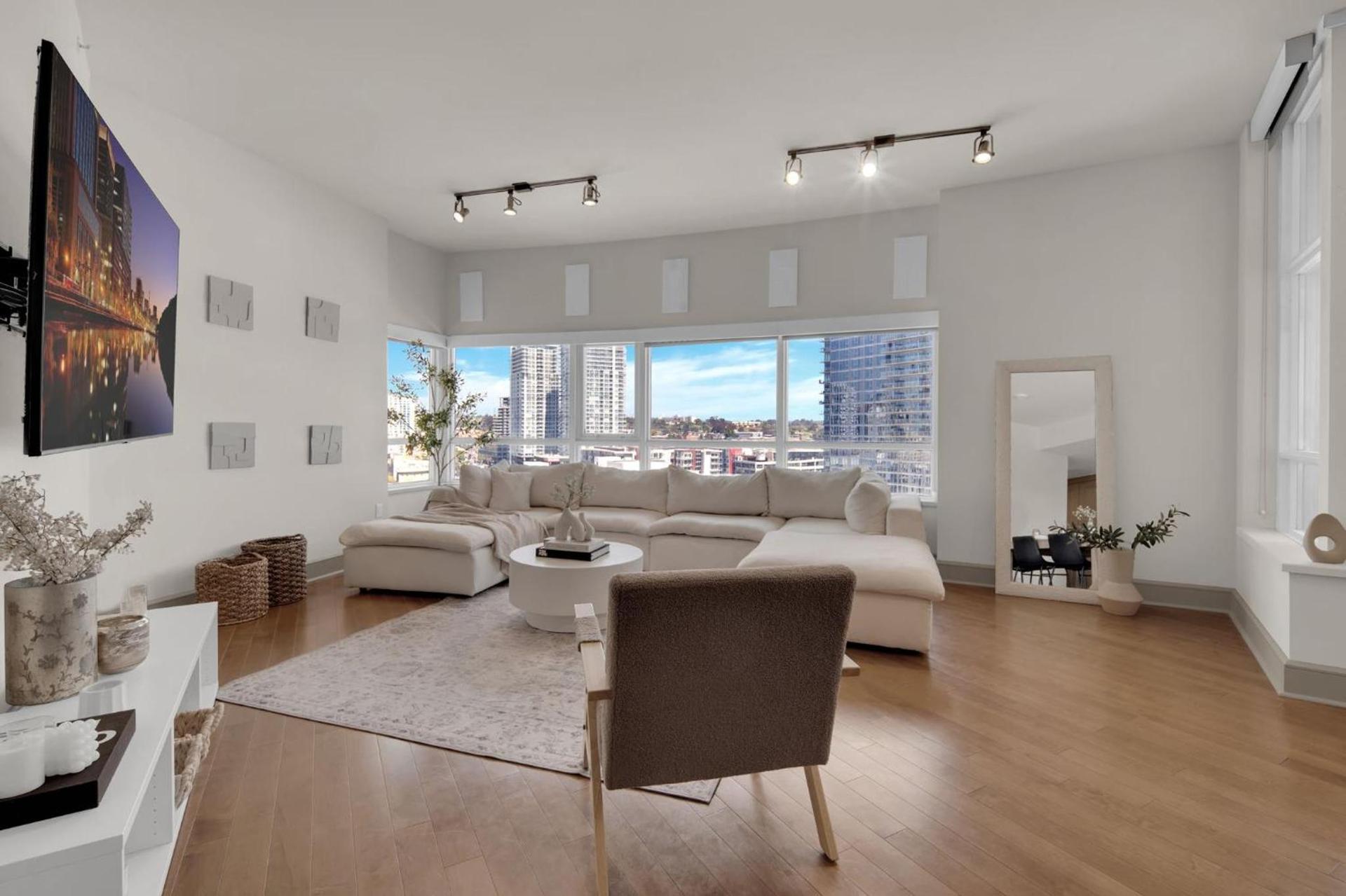 Highrise Retreats photo 33
