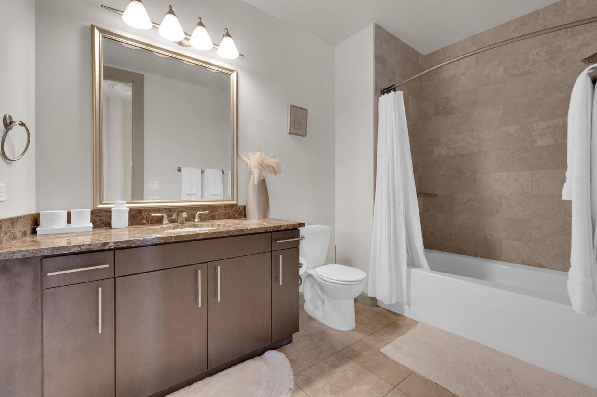 Highrise Retreats photo 8