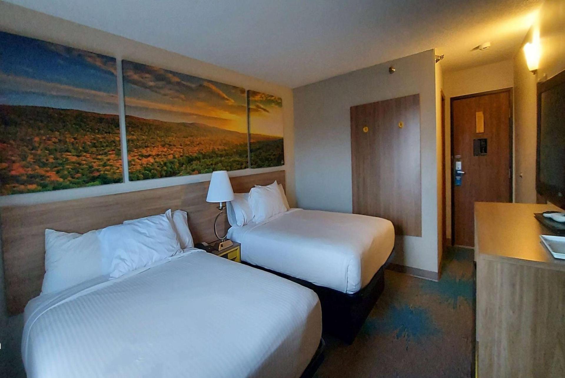 Days Inn by Wyndham Willmar photo 14