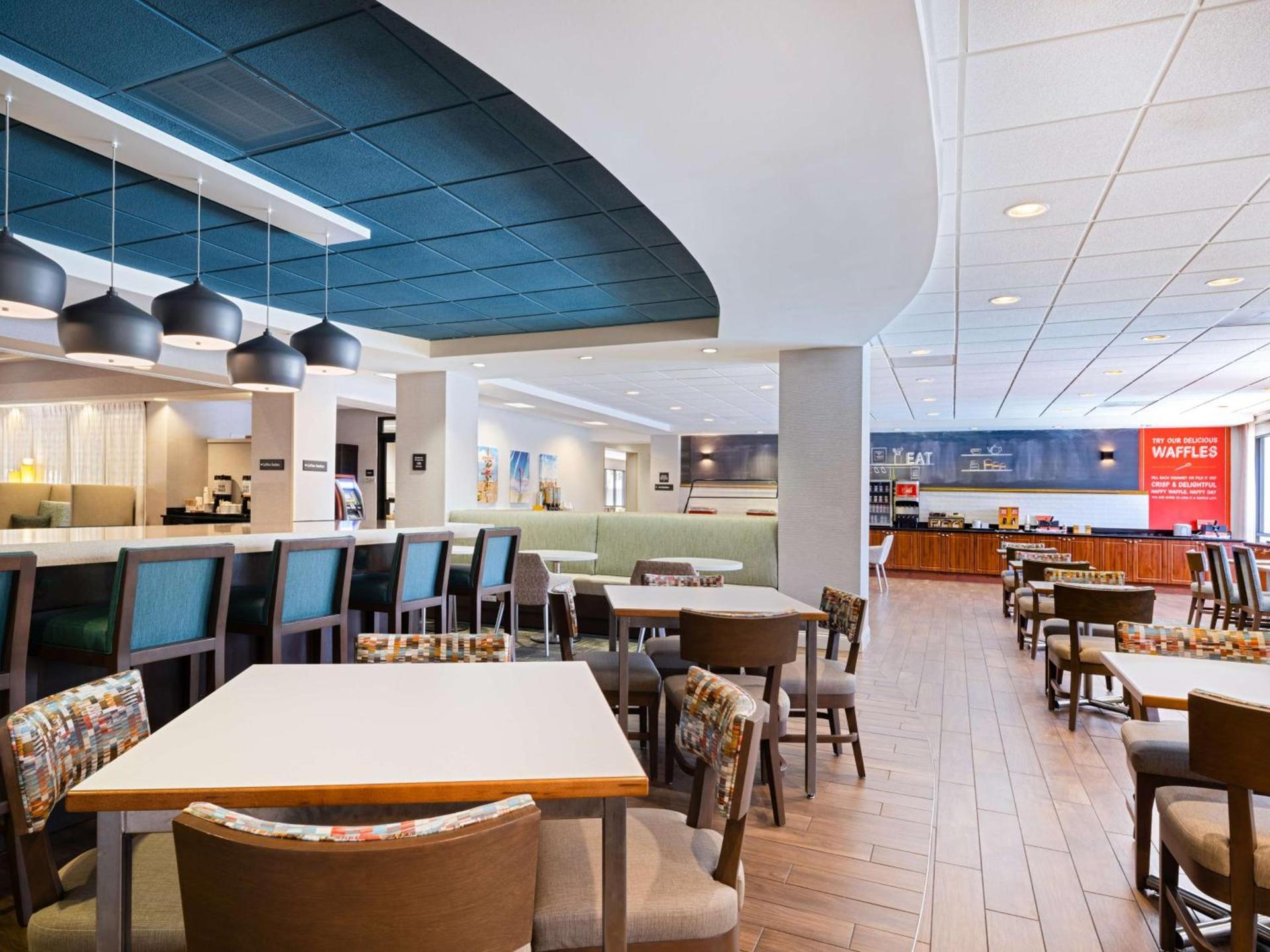 Hampton Inn Cocoa Beach photo 19