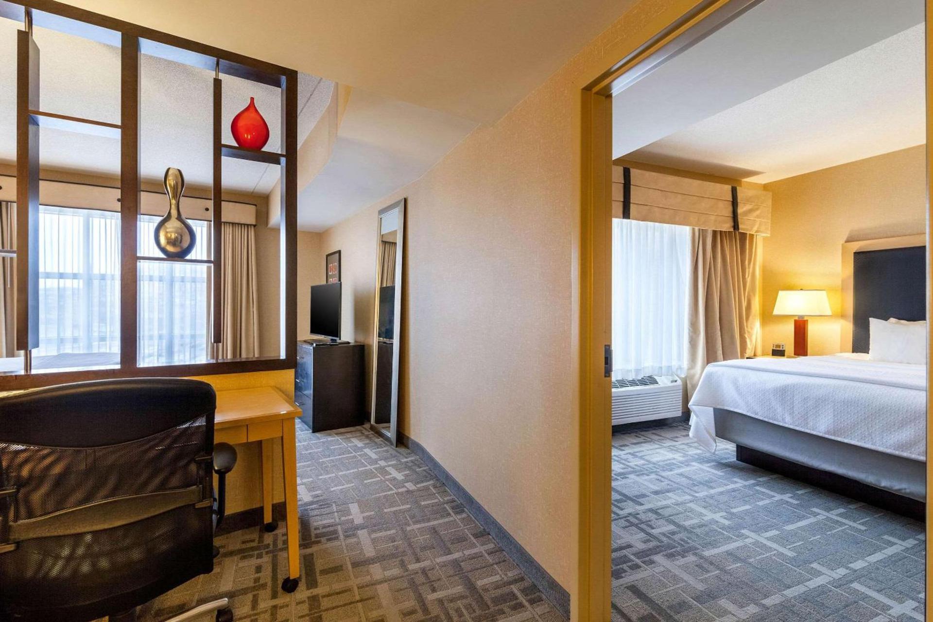 Cambria Hotel Pittsburgh - Downtown photo 9