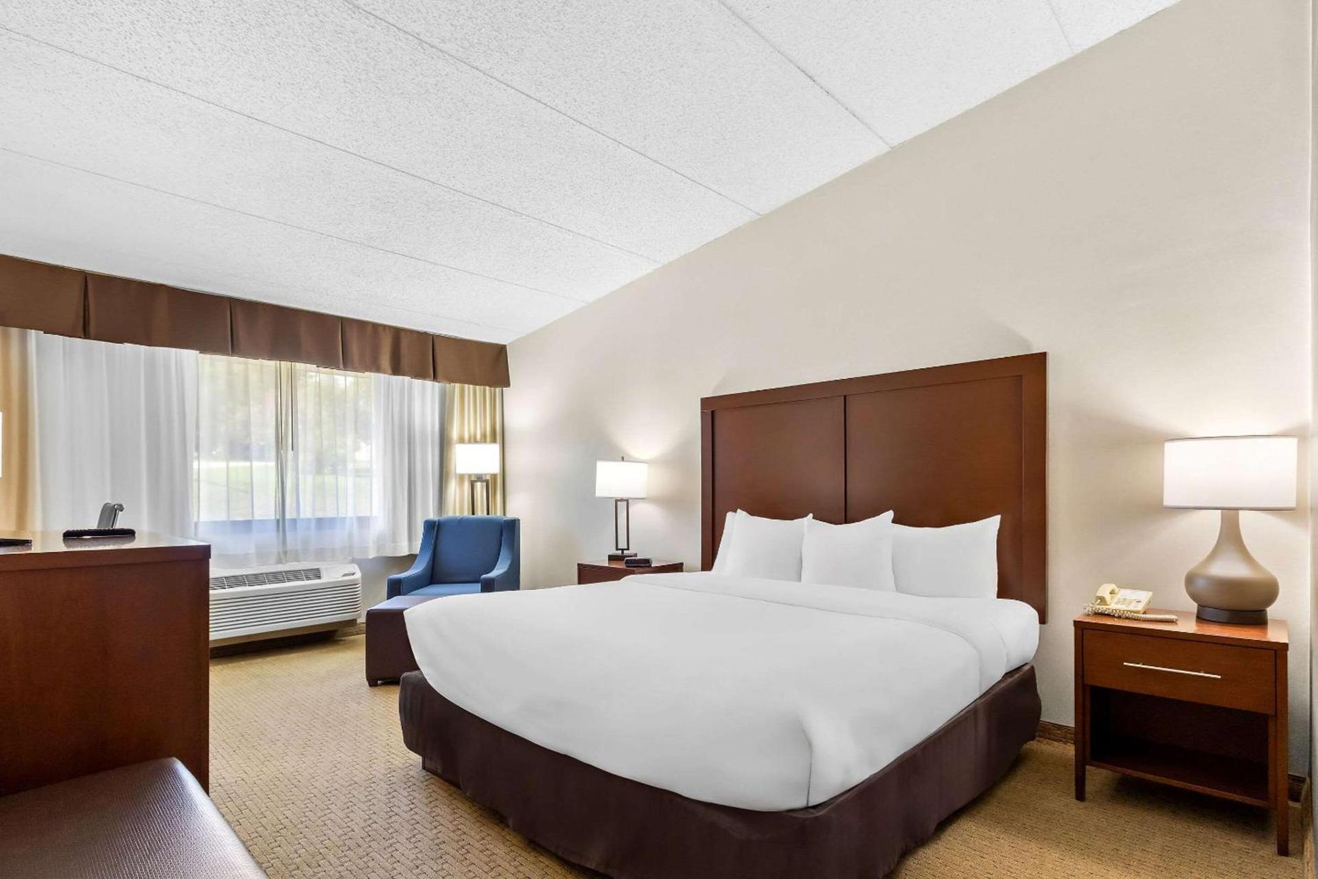 Comfort Inn Somerset photo 13