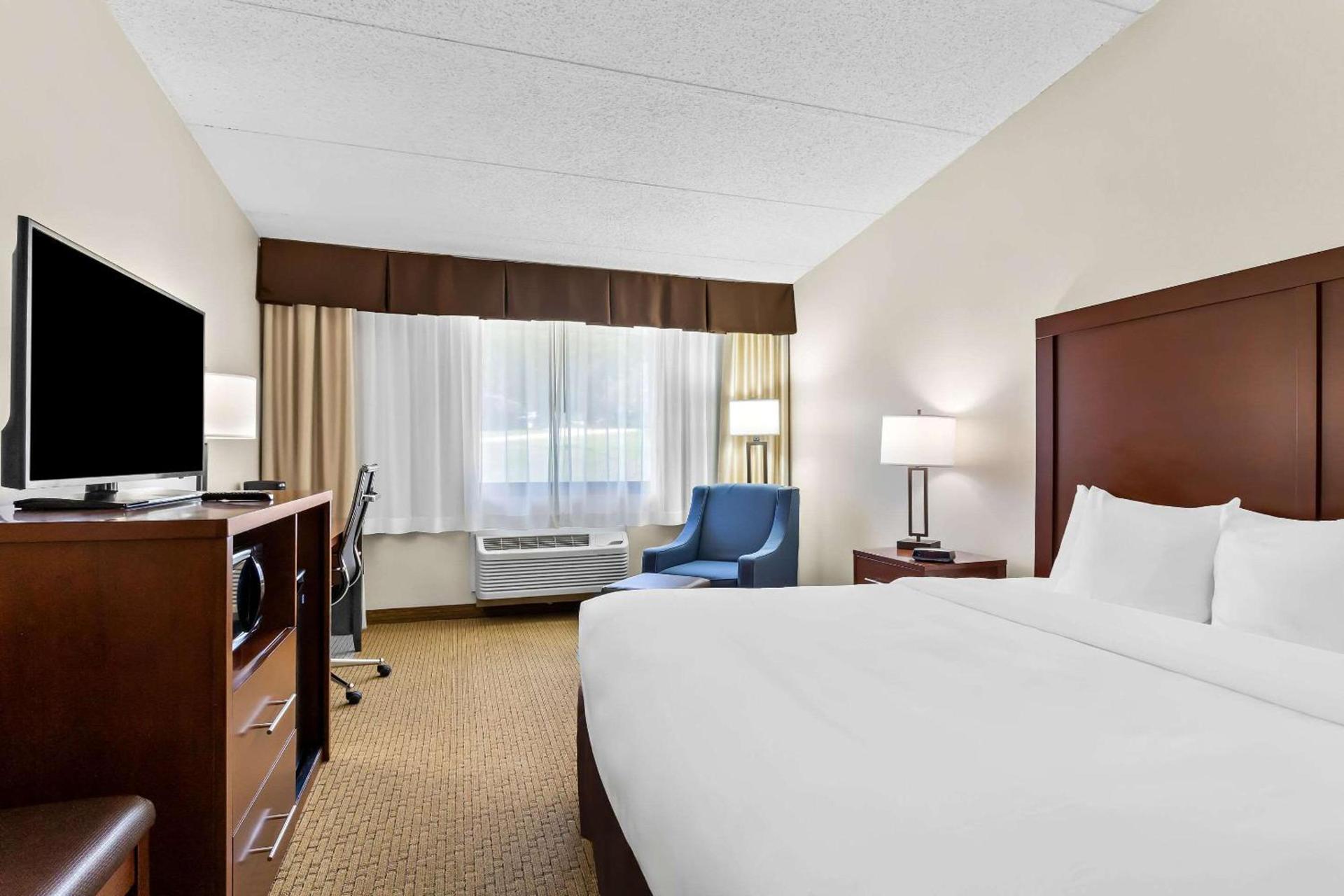 Comfort Inn Somerset photo 17
